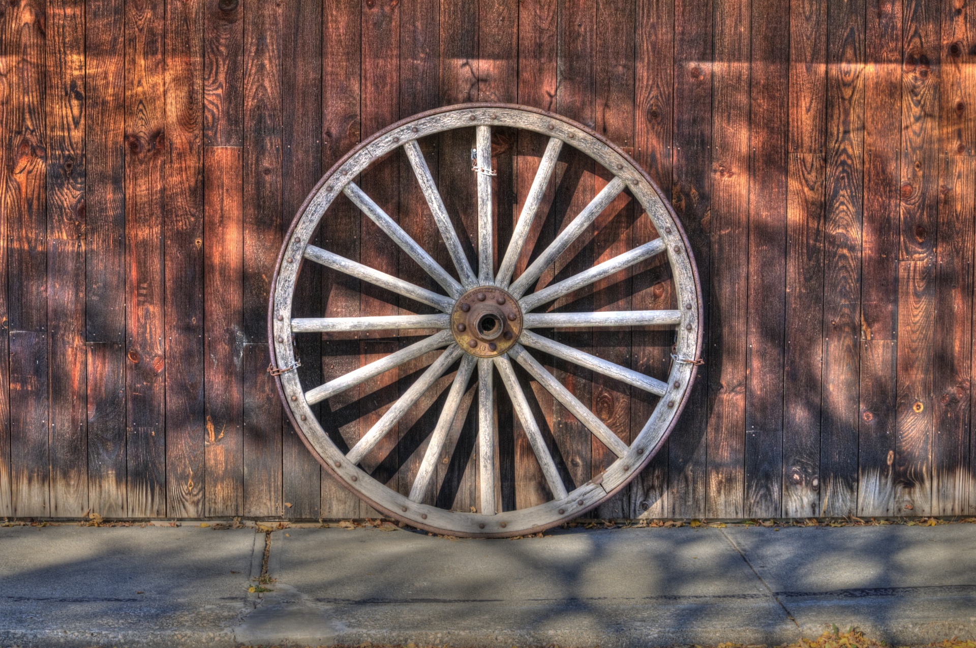 Old wheel photo