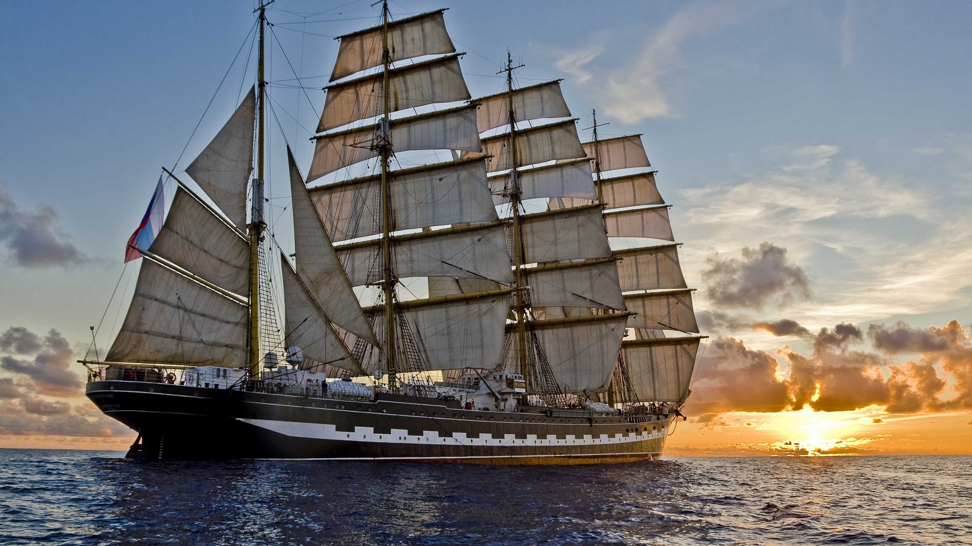 Old Wooden Sailing Ships - Wallpaper Gallery