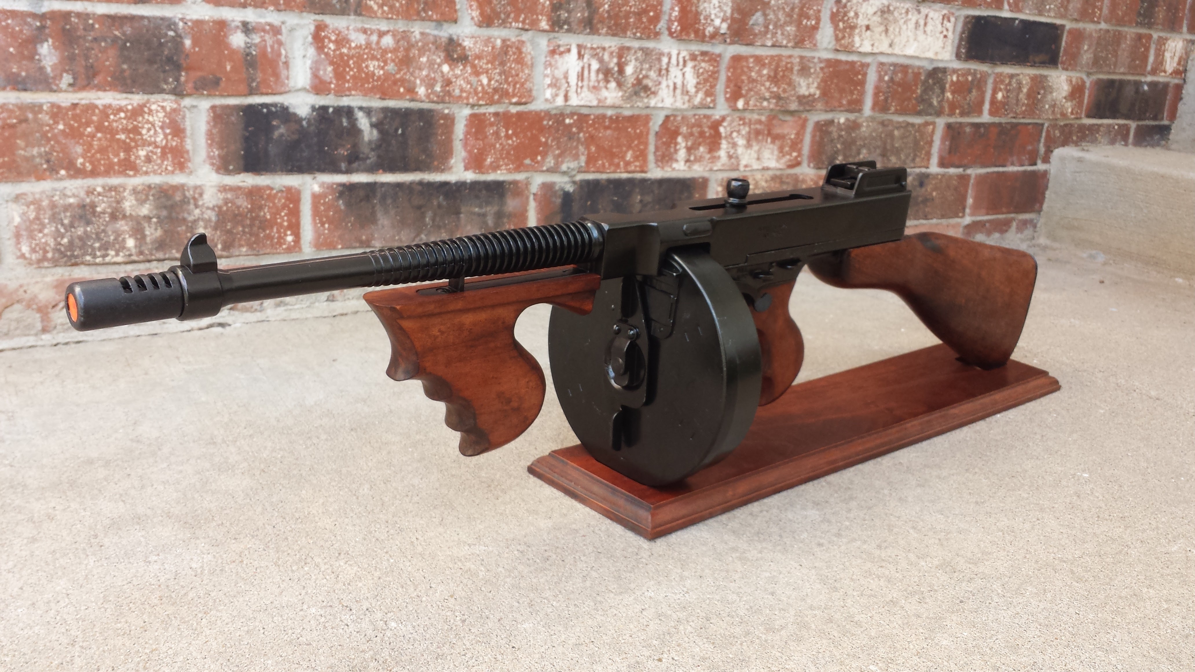 Display Stand for Gangster Tommy Gun Replica