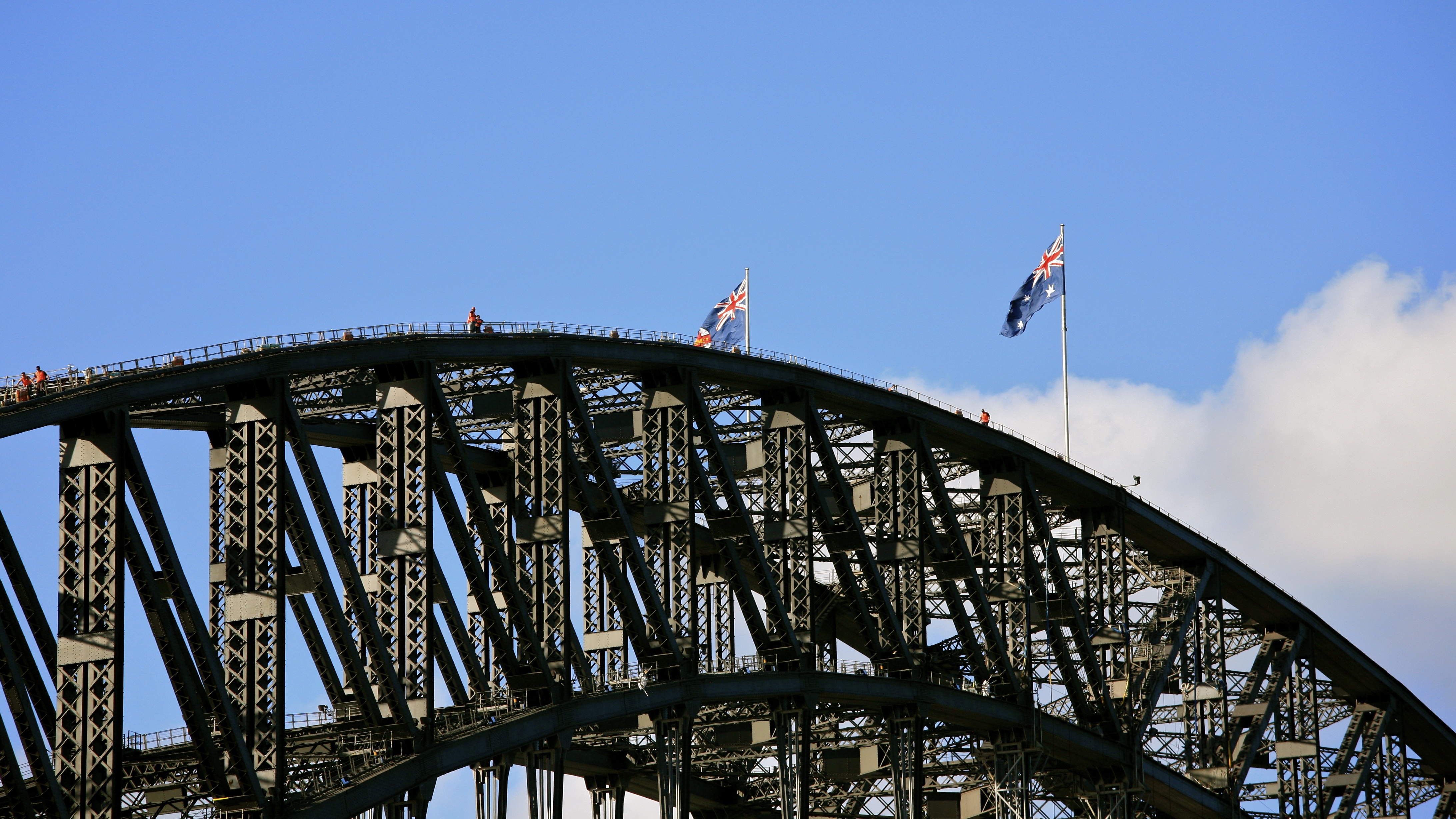 File:People on the Bridge (6619482899).jpg - Wikimedia Commons