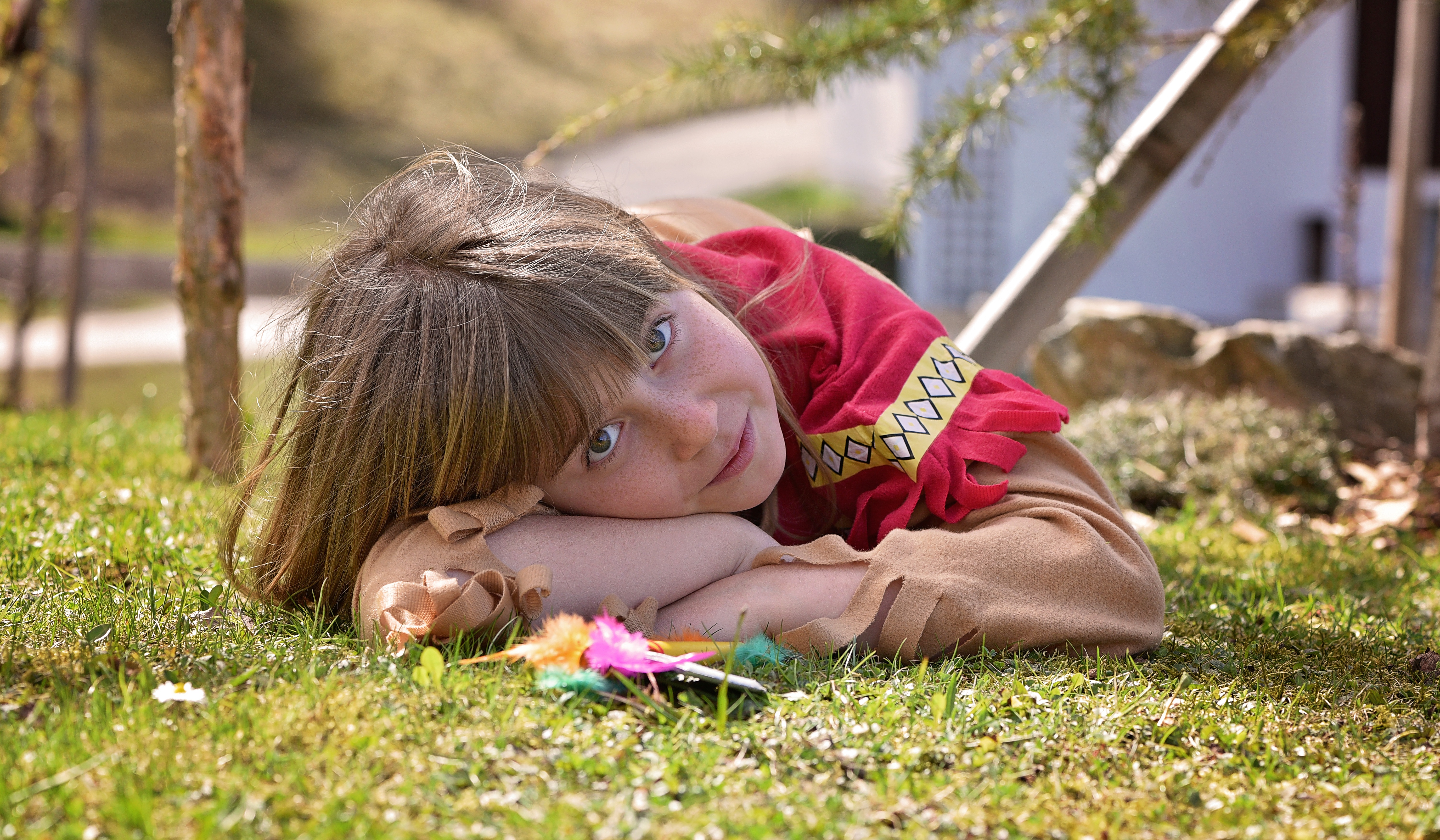 Free high resolution images on the ground, activity, children, cute, cutene...