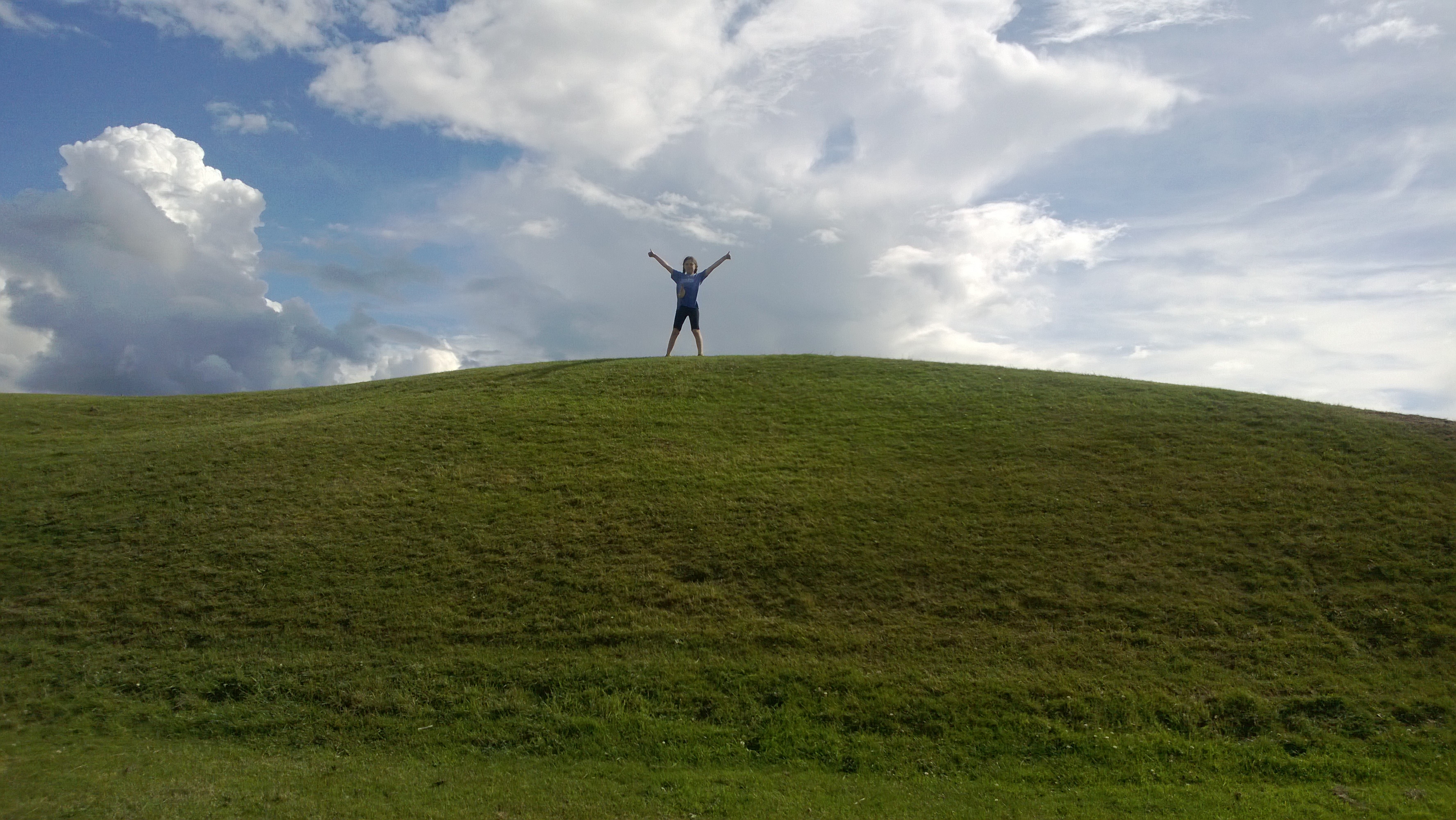 The Role of the Hill in Children's Summer Holidays – Debbie Young