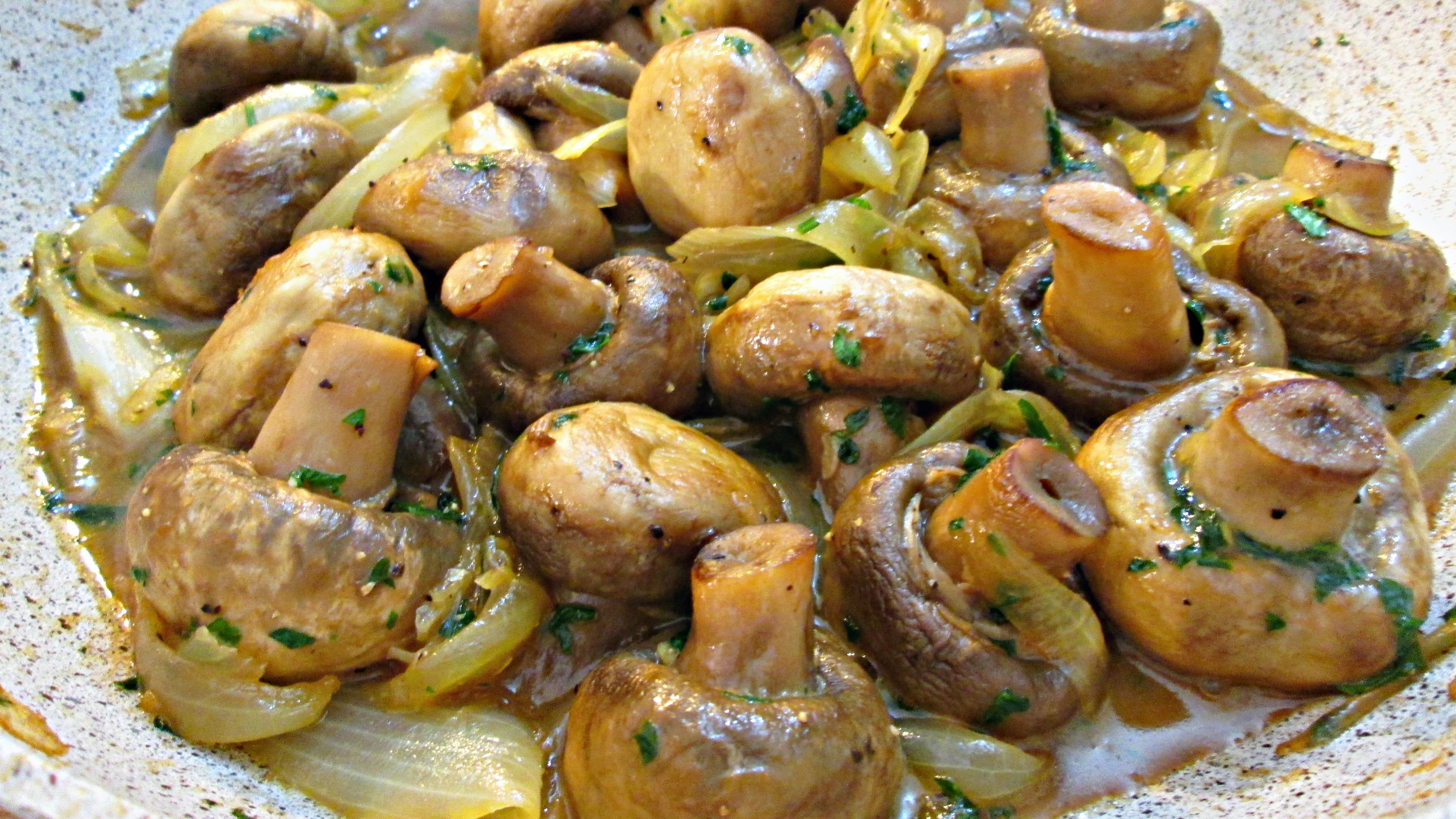 Garlic Mushrooms and Onions - Side Dish or Over Steak ...