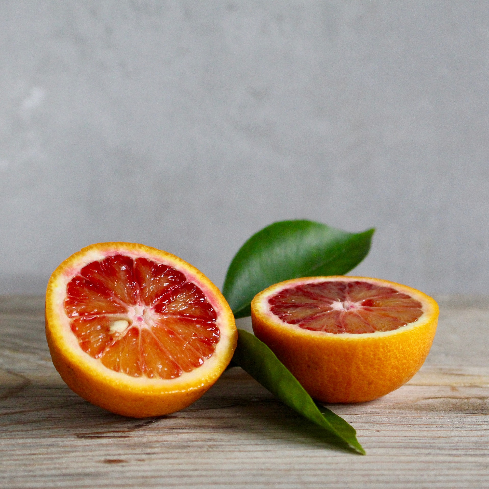 Difference between: oranges and blood oranges