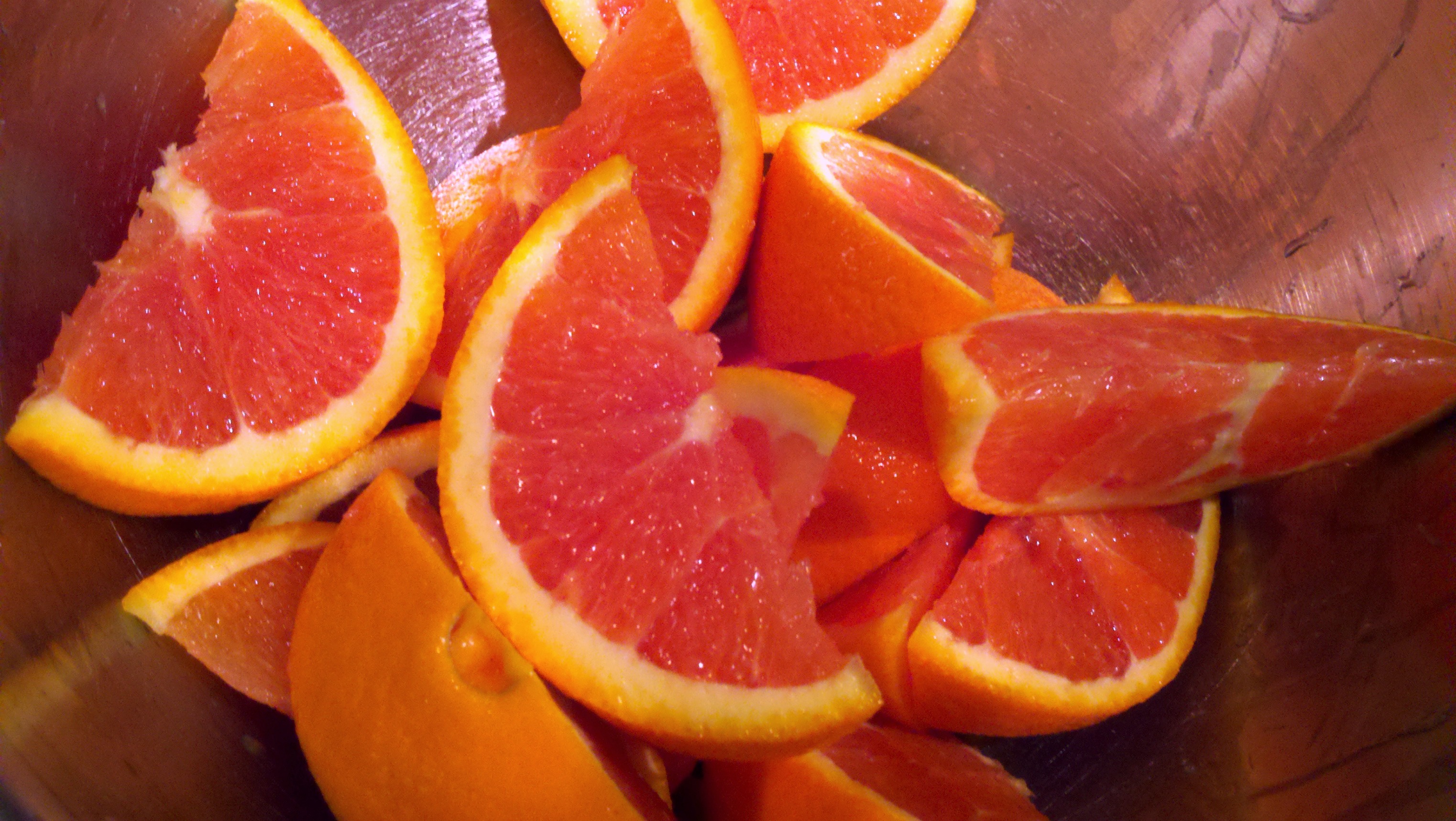 Oranges with Olive Oil and Coarse Salt | Saporific