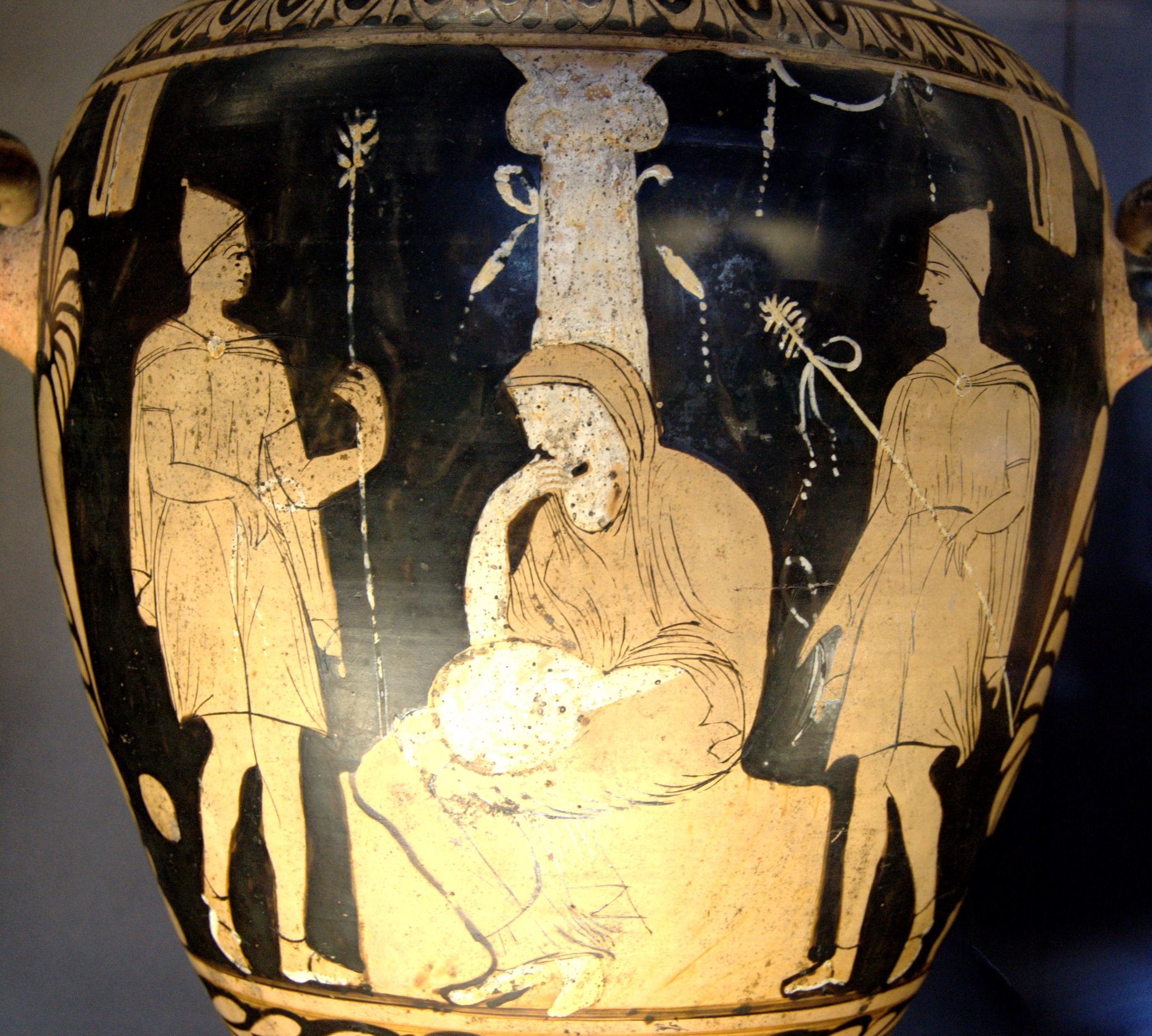 File:Orestes Elektra Pylades Louvre K428.jpg - Wikimedia Commons