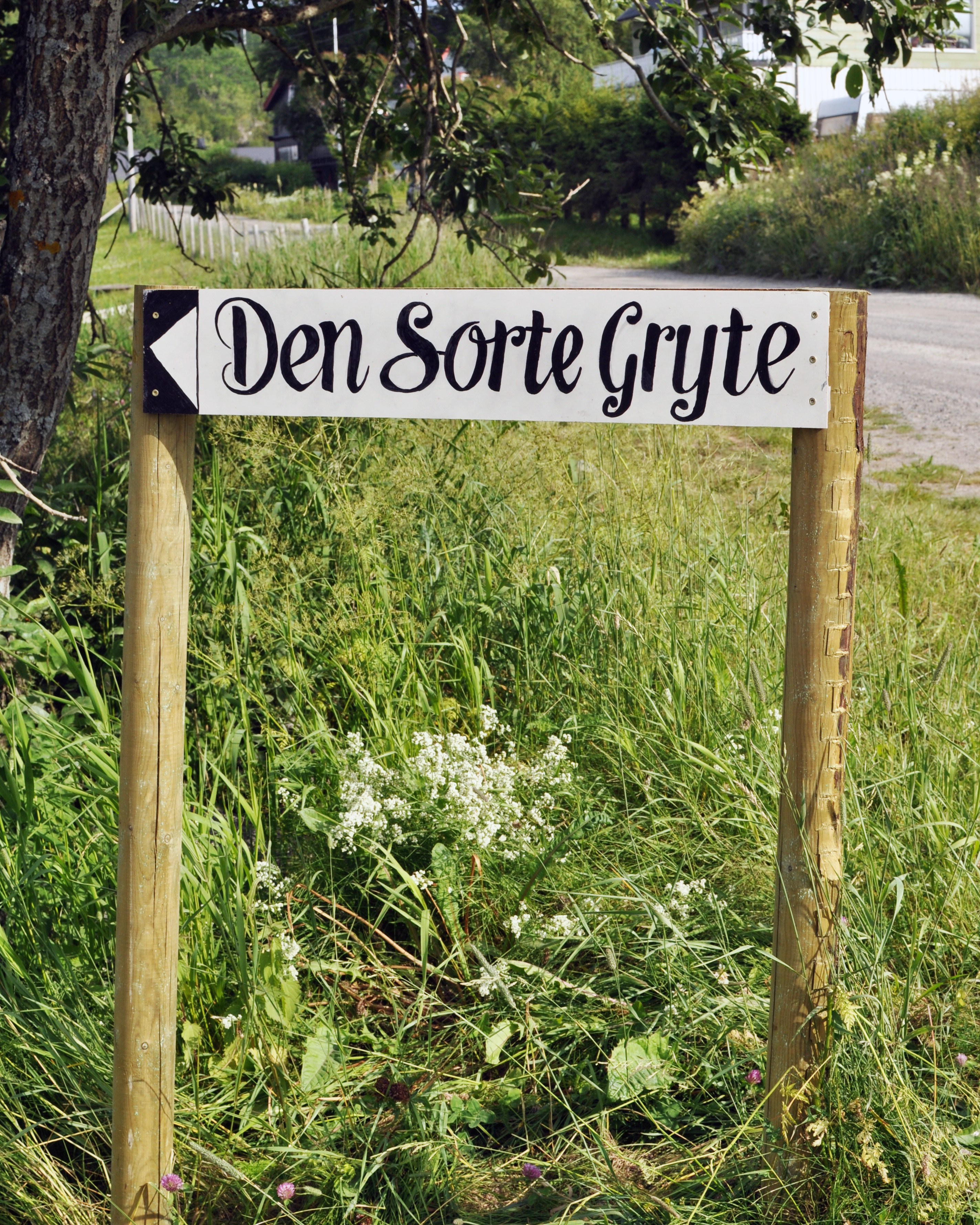 This way to Den Sorte Gryte Organic Goat Farm | WildSeas Summer ...