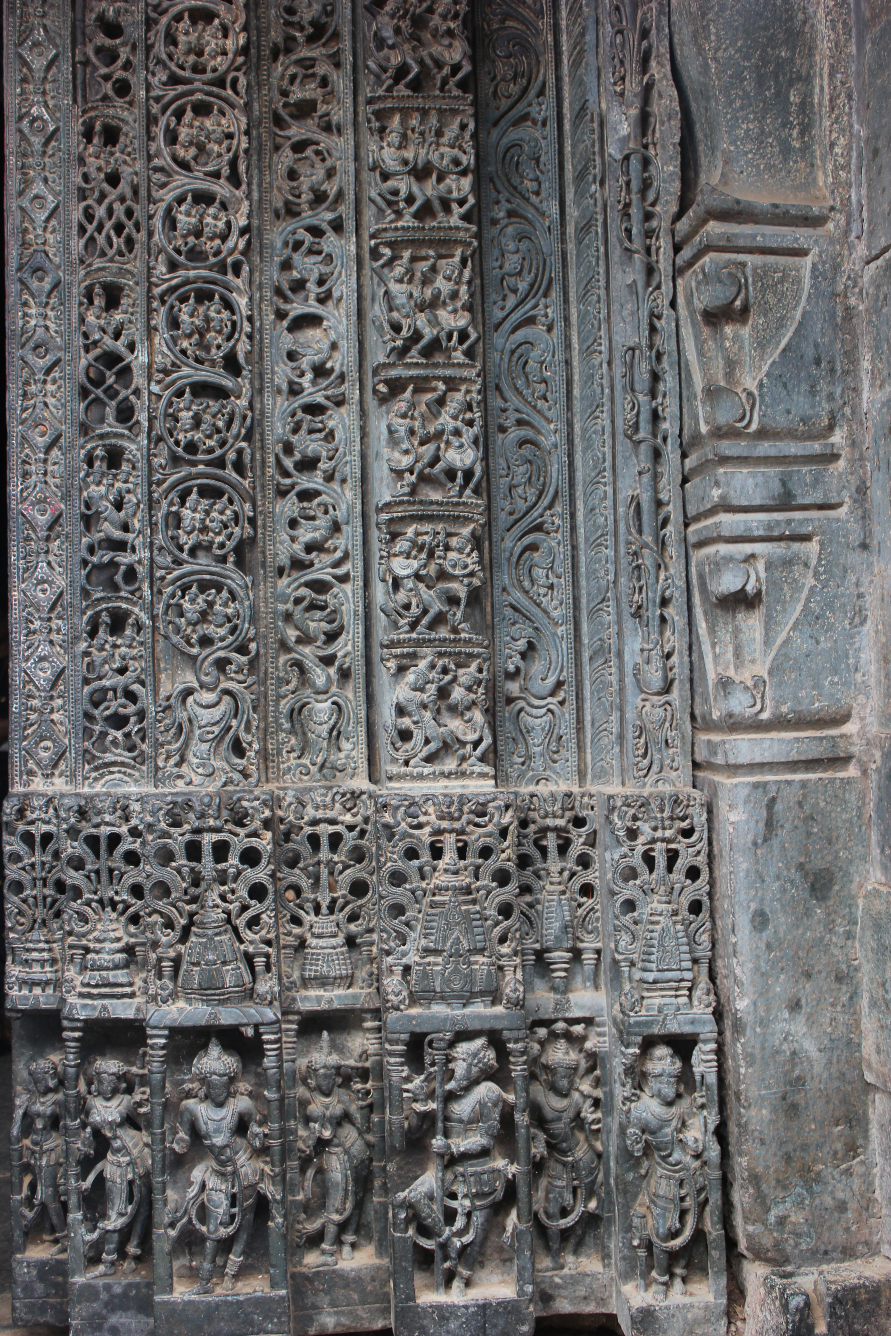 File:Ornate shrine entrance door jamb in Mallikarjuna temple at ...