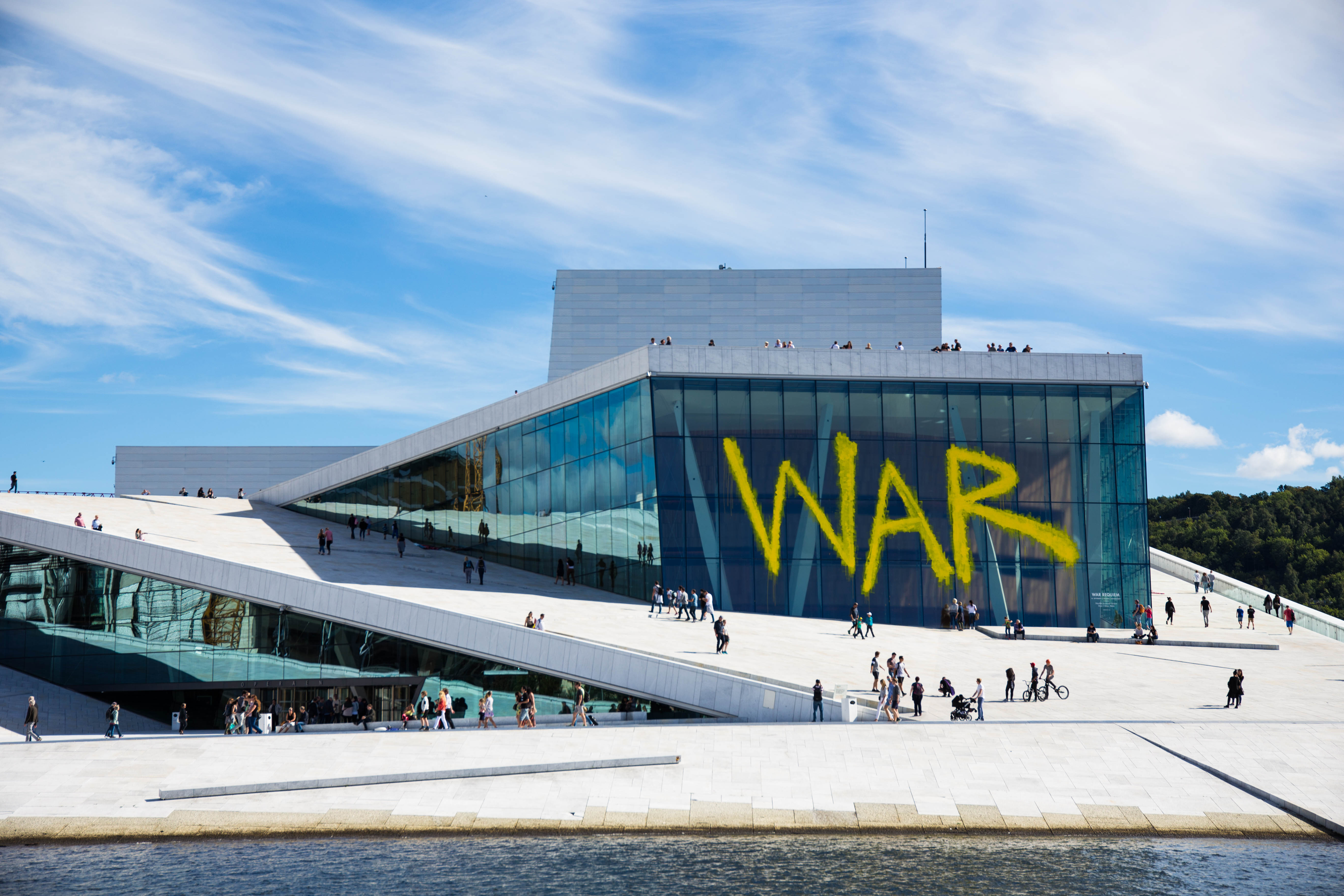 File:Oslo Opera House - War (29337636602).jpg - Wikimedia Commons