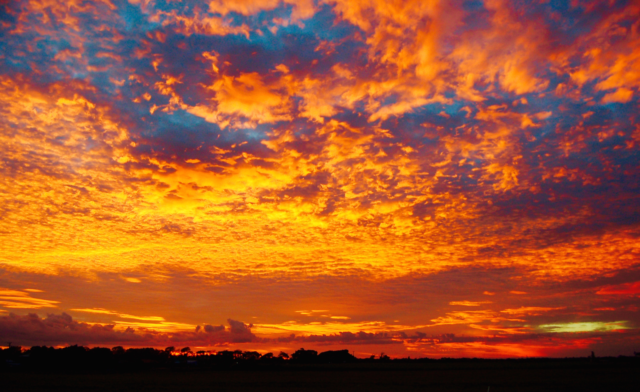 Outback Sunset – XPLORE