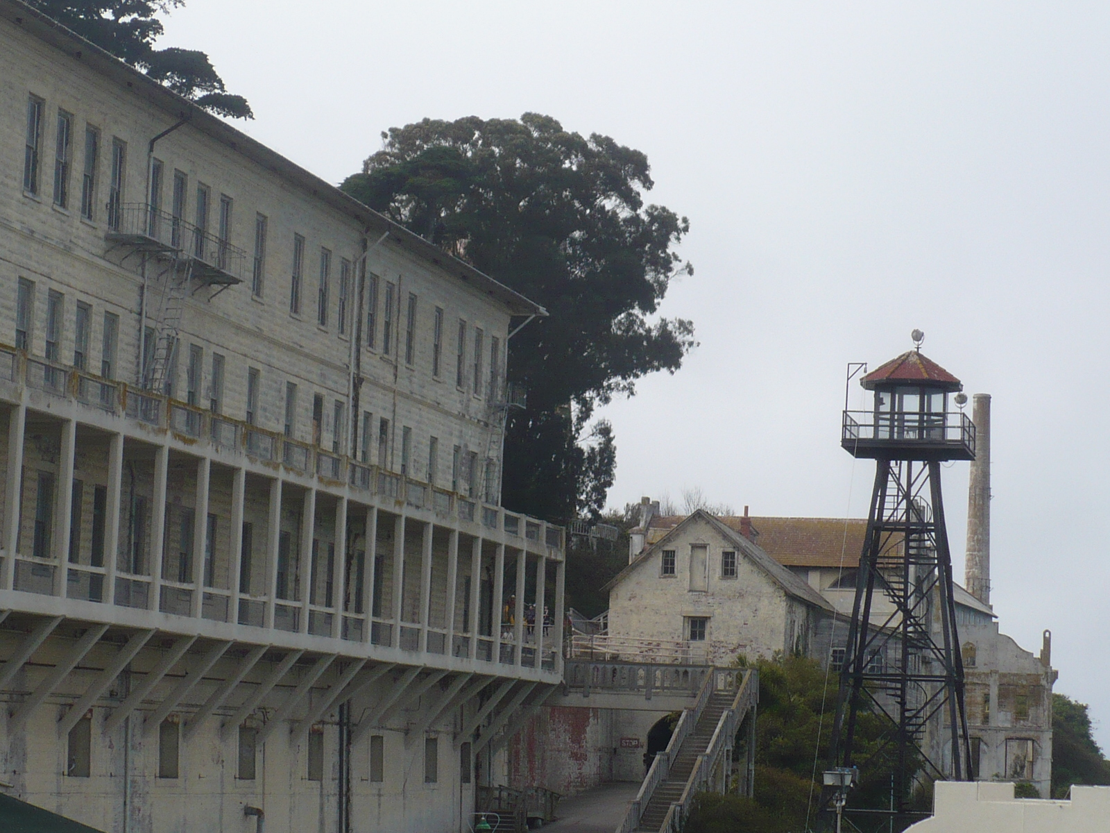 Rockets and Robots!: Escape to Alcatraz