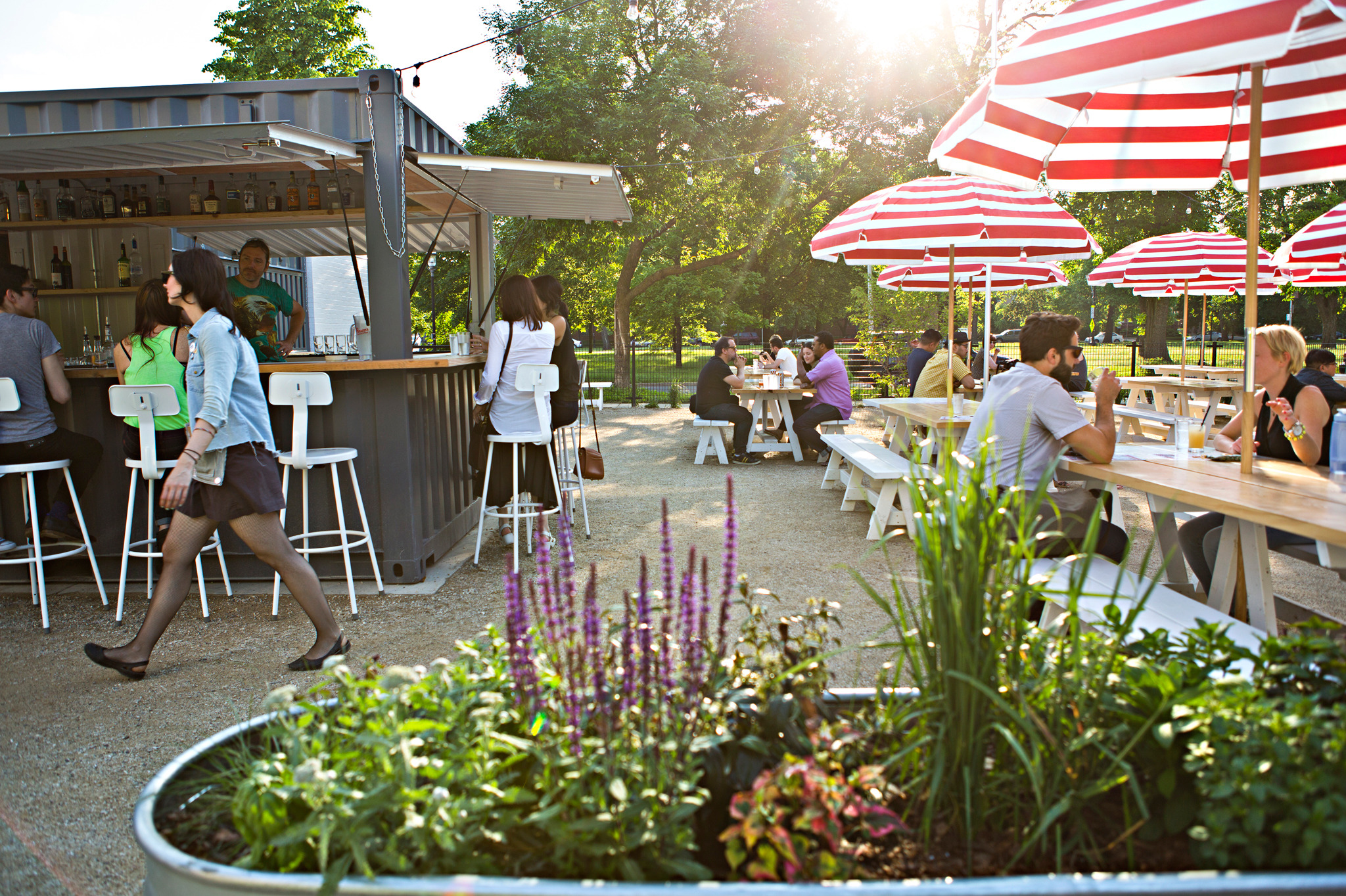 Beer Gardens, Rooftop Bars and Outdoor Dining Spots in Chicago
