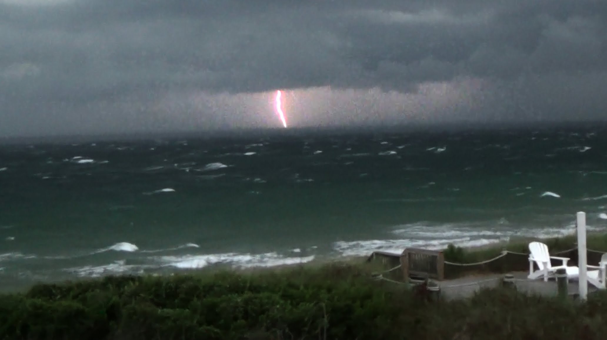 Violent Ocean Lightning - Outer Banks, 6-19-2014 - YouTube