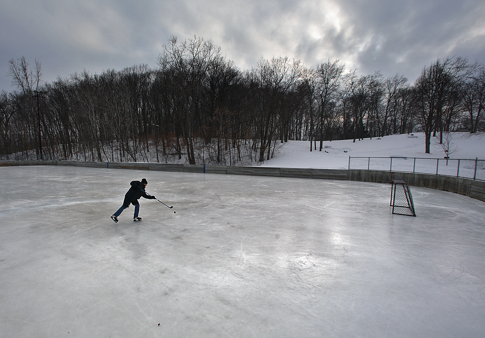 Outdoor rinks in State of Hockey forlorn, forgotten, disappearing ...