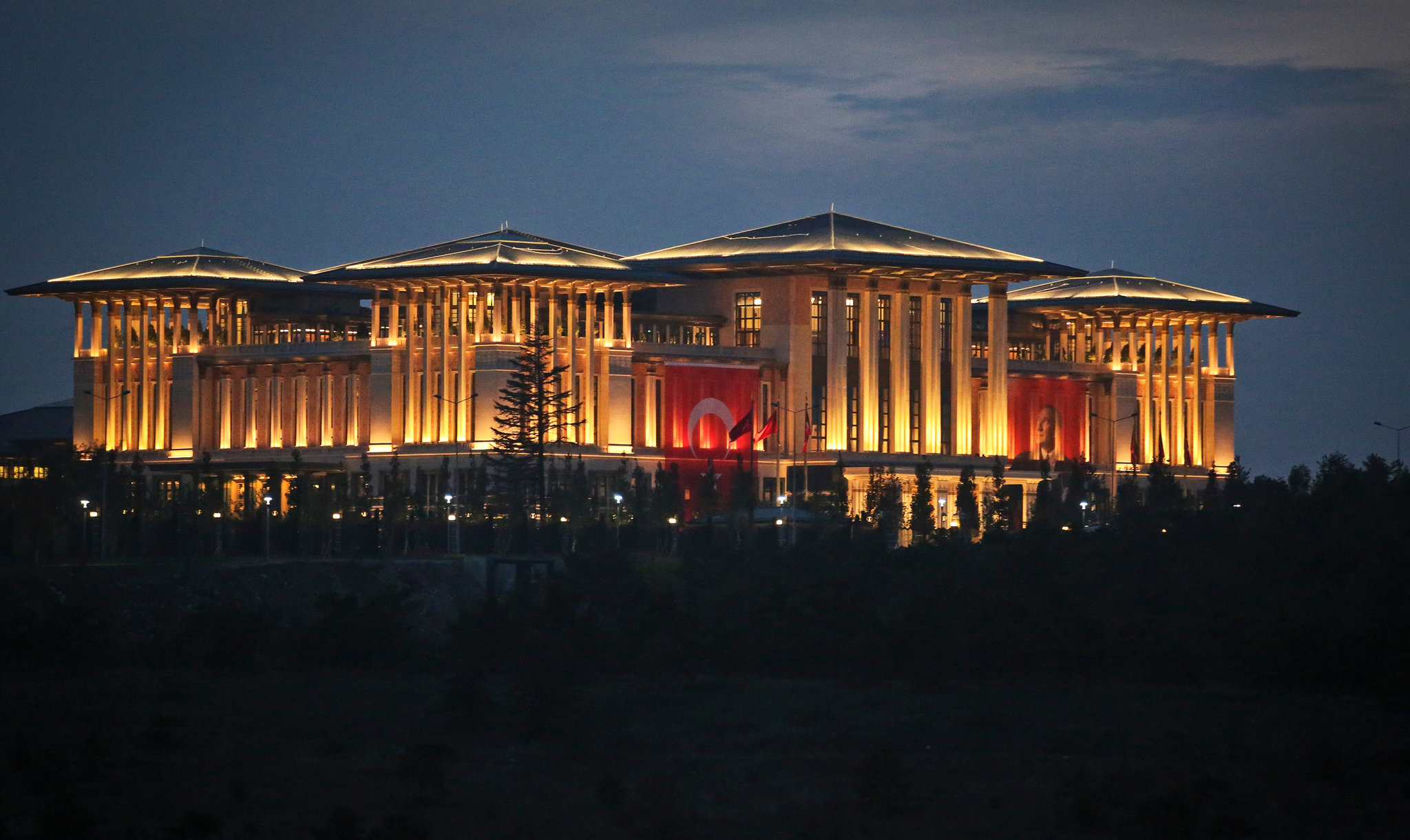 President of Turkey's New $350 Million Palace : europe