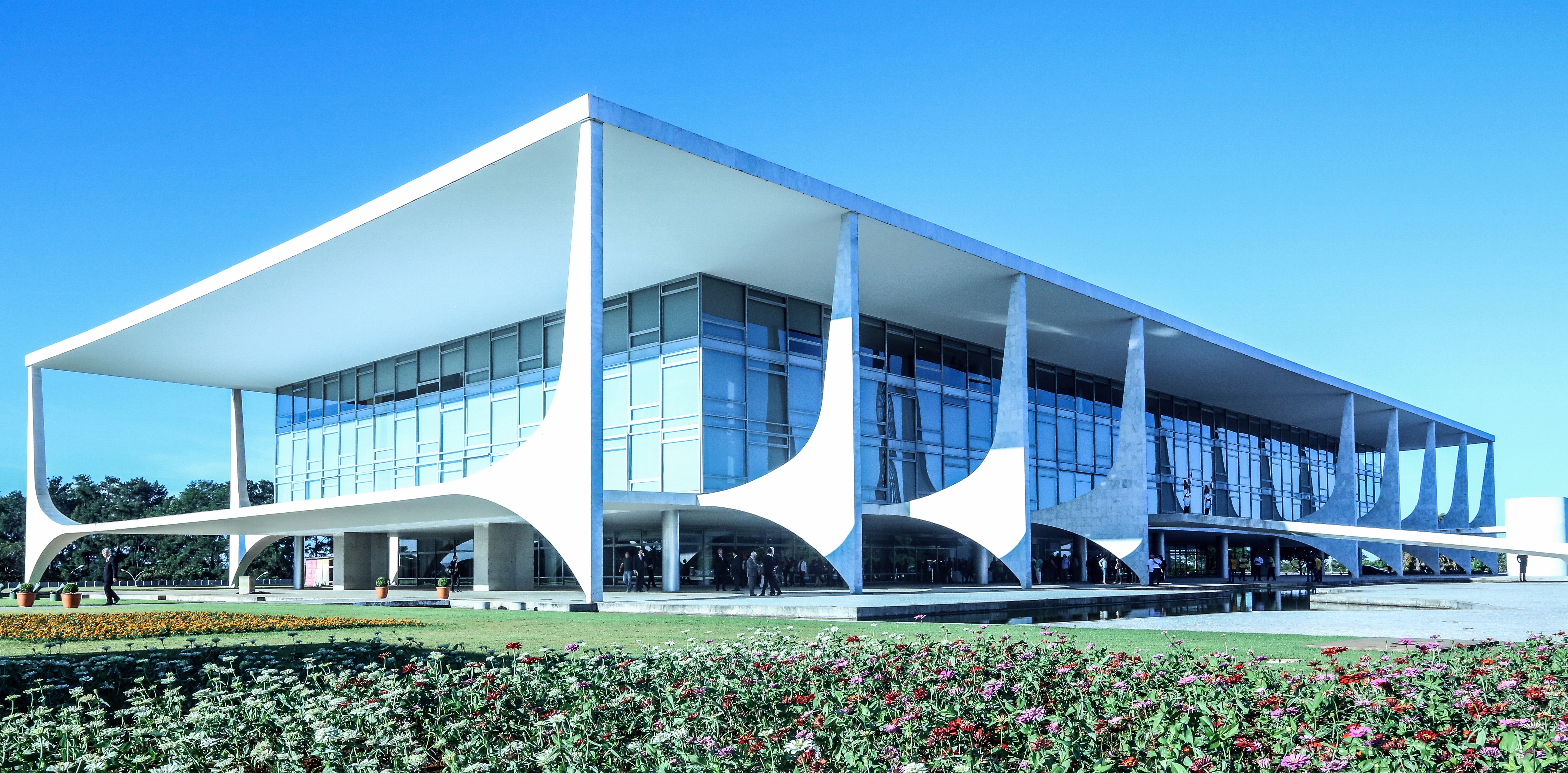 File:Planalto panorama.jpg - Wikimedia Commons