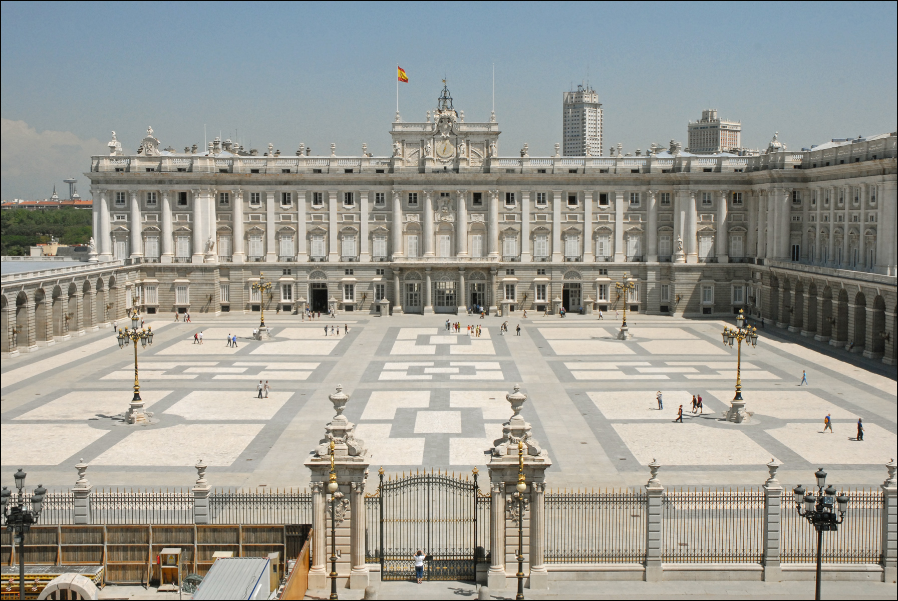 File:Palacio Real (Madrid) 18.jpg - Wikimedia Commons