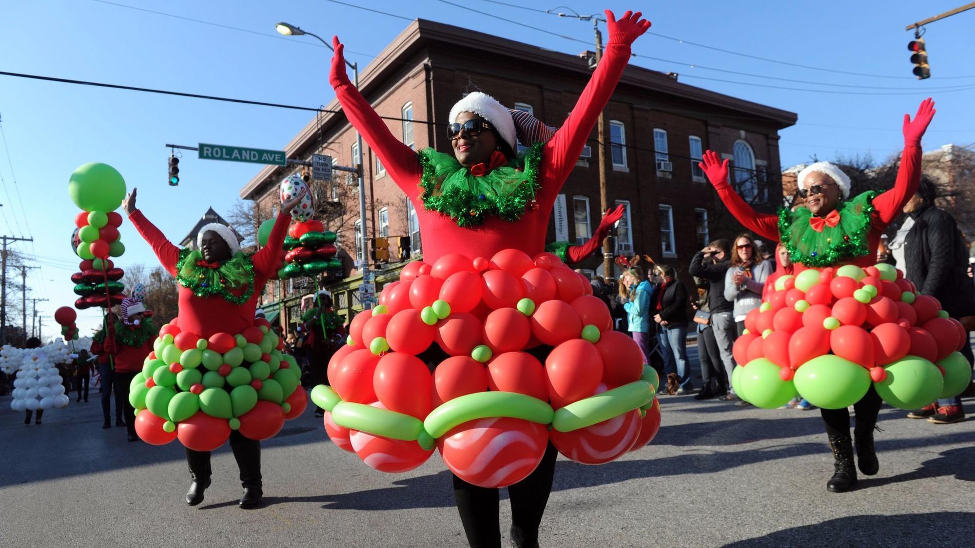 Mayor's Christmas Parade in Hampden brings warm cheer - Baltimore Sun