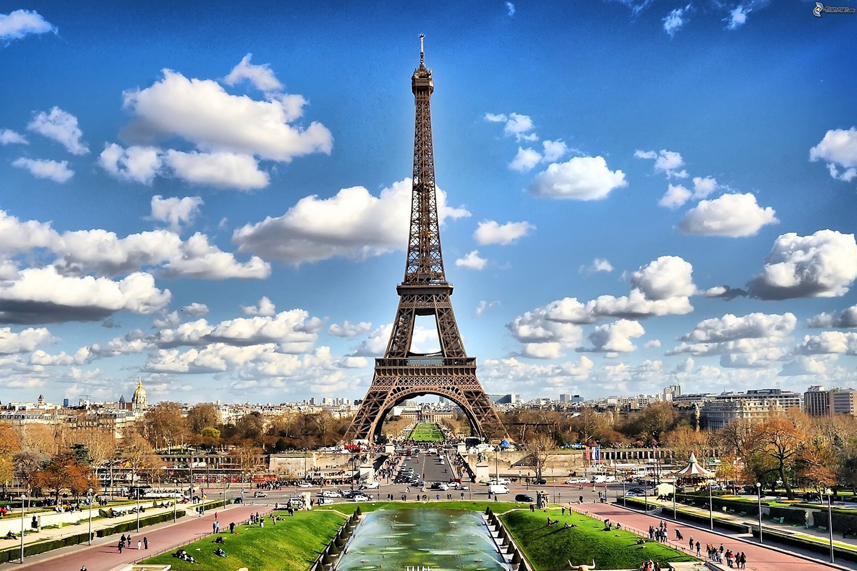 Macron's France Attracts English-Speaking Tech Start Ups - Global ...