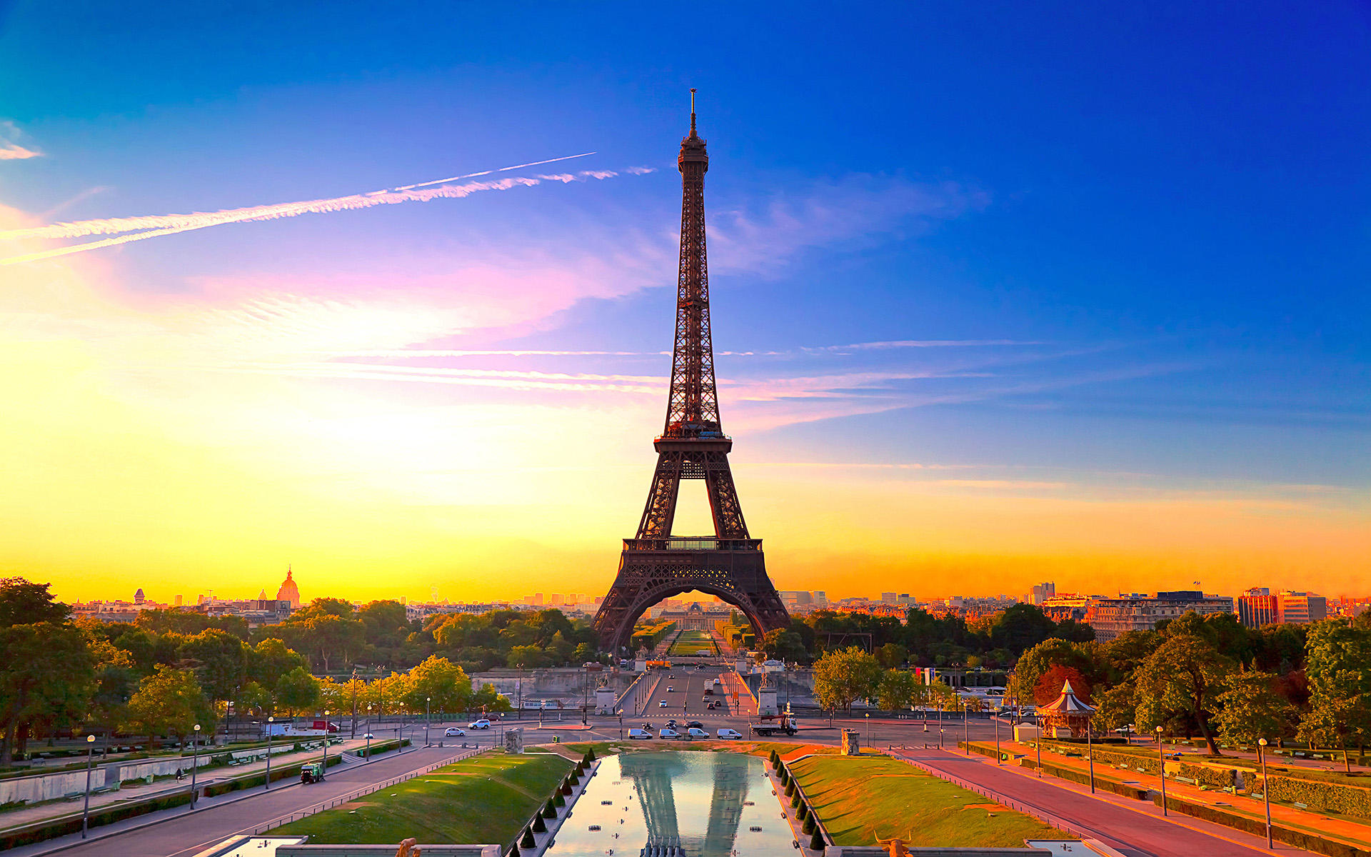 Paris City Tour + Eiffel Tower Tickets | Tours4Fun