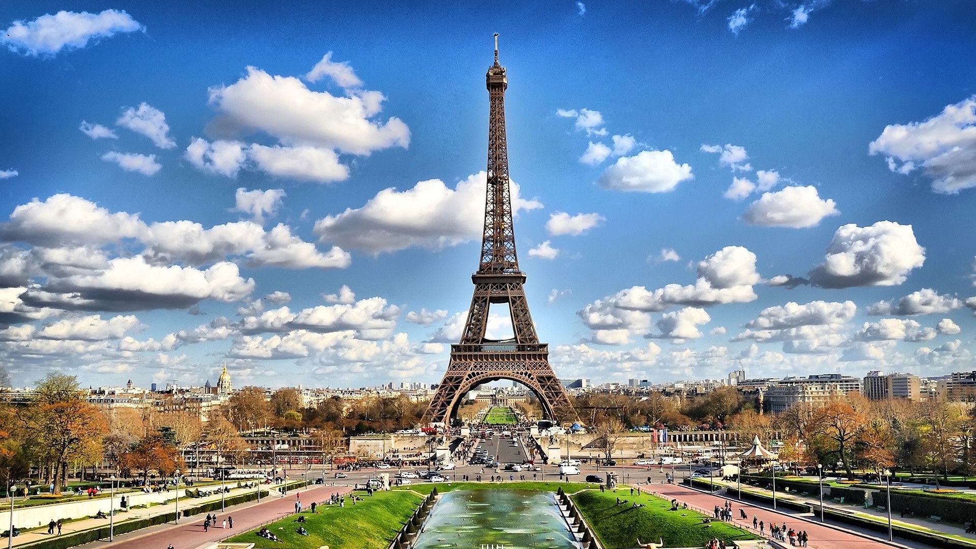 5 Paris City Guides That Will Educate And Inspire You Completely