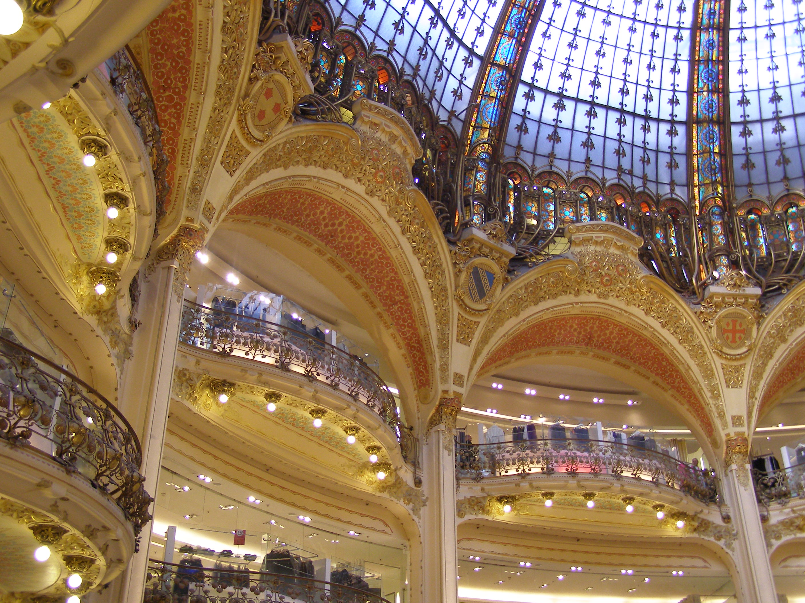 Paris - shopping mall photo