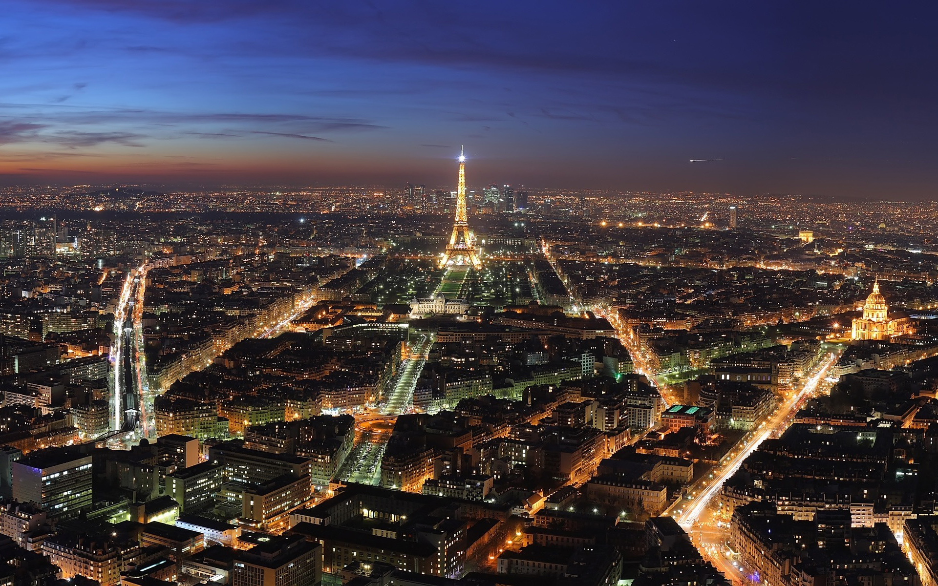 The 11 Most Gorgeous Skylines of the World | Paris skyline ...