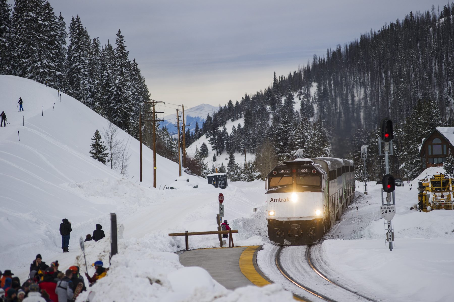 Prices for Winter Park Express ski train slashed for this weekend in ...