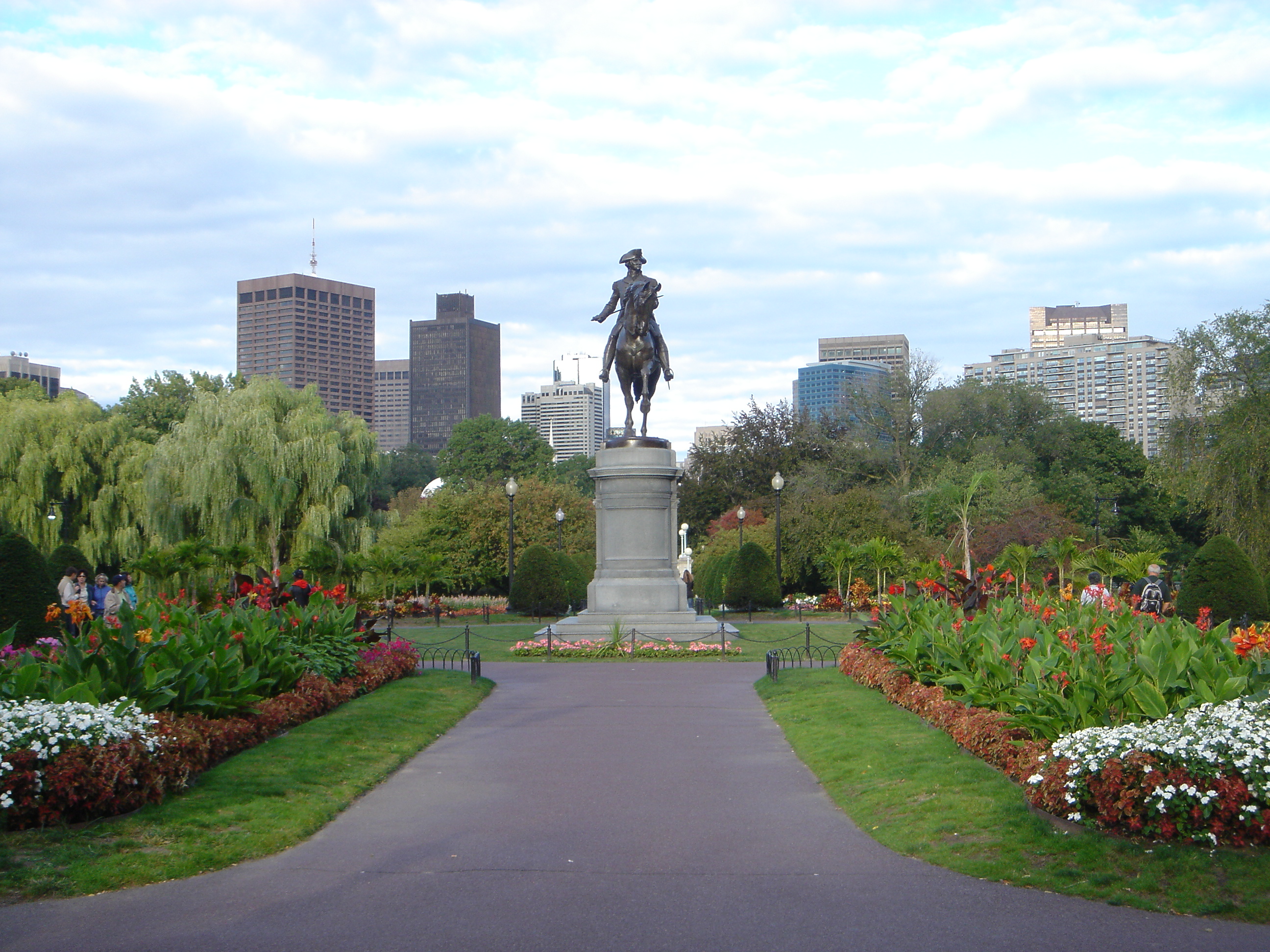Mapping Boston's secret gardens: 25 of the many green spaces