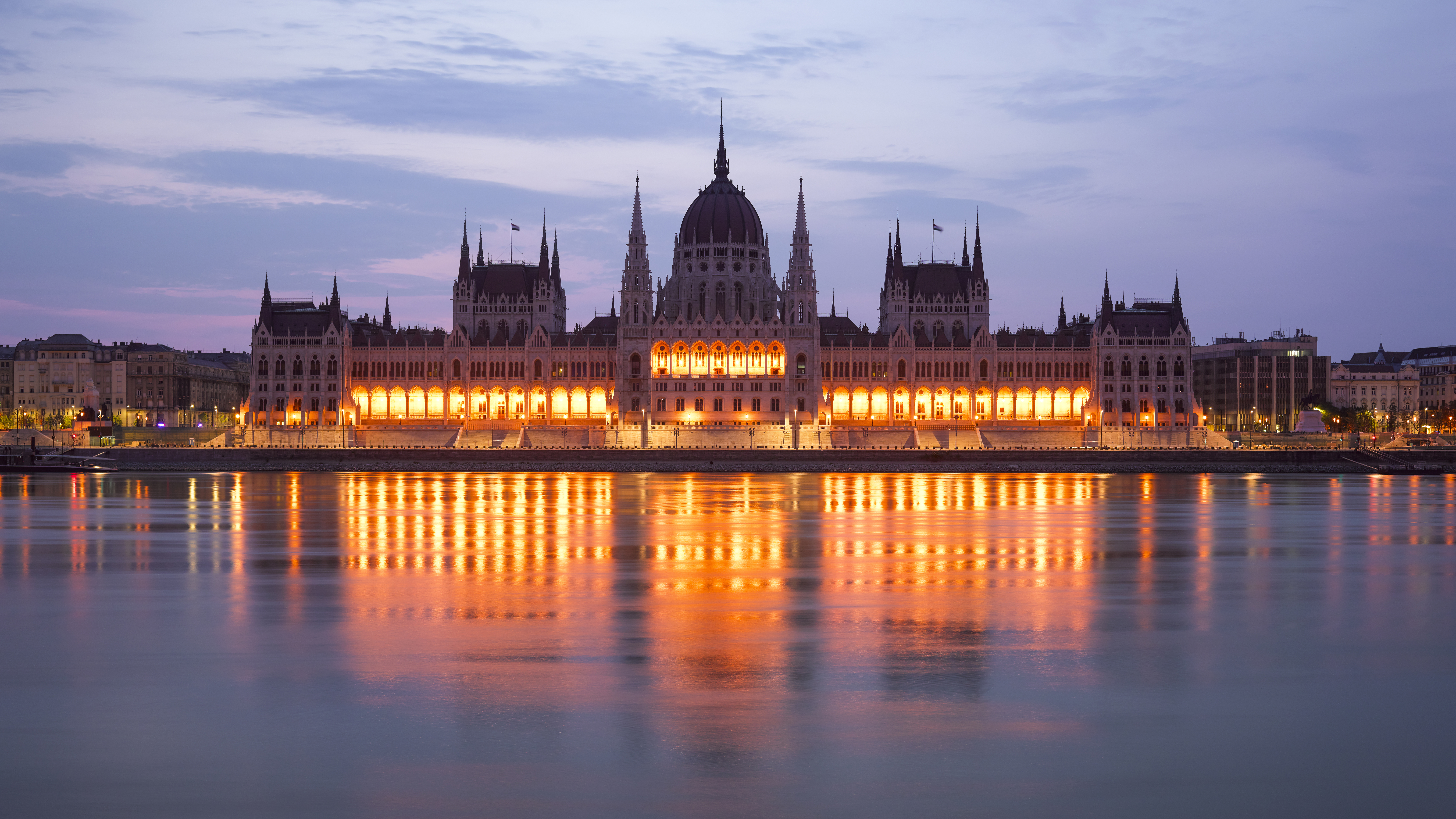 Hungarian Parliament Building - Wikipedia