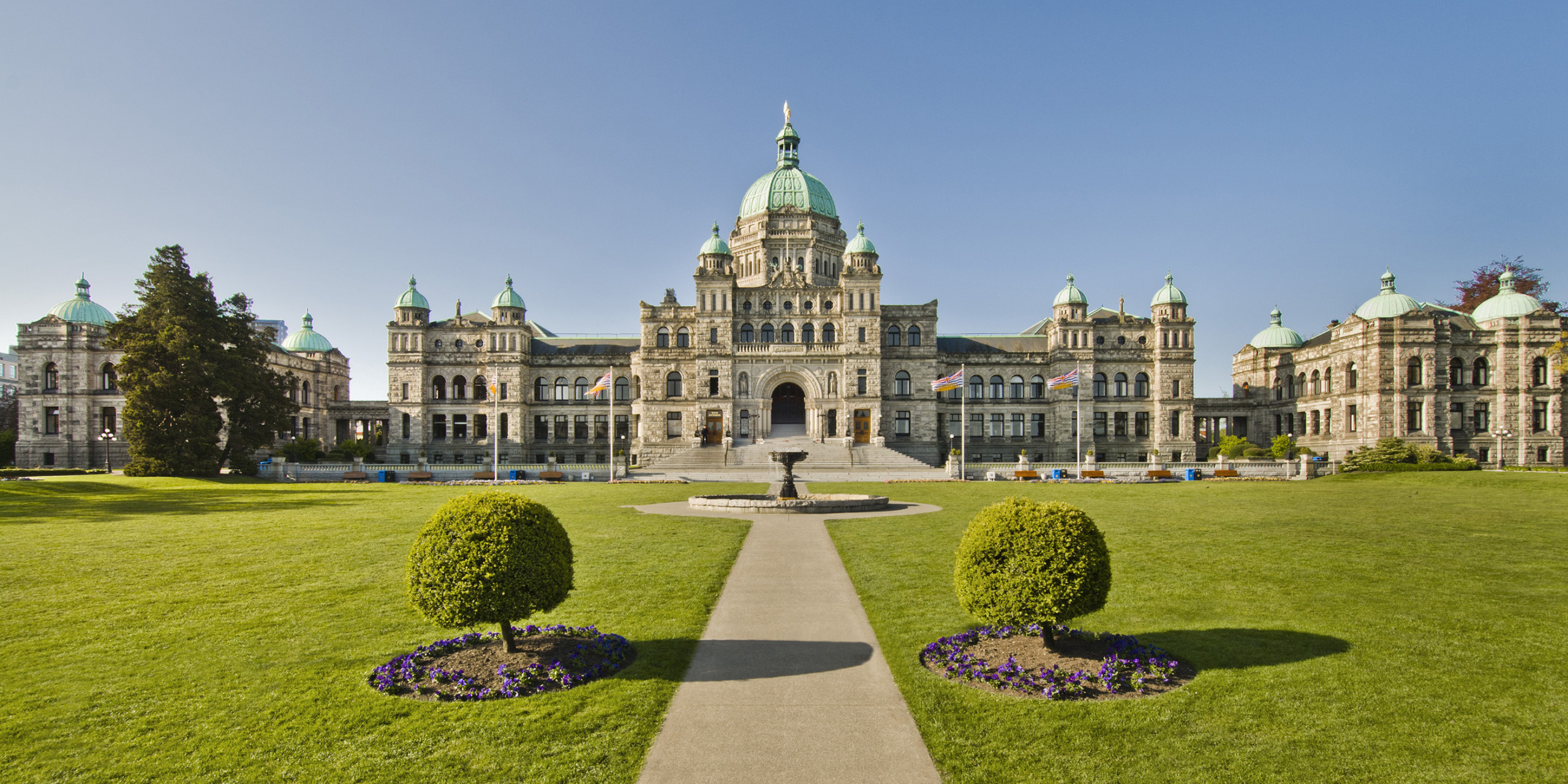 British Columbia Parliament Buildings | Tourism Victoria