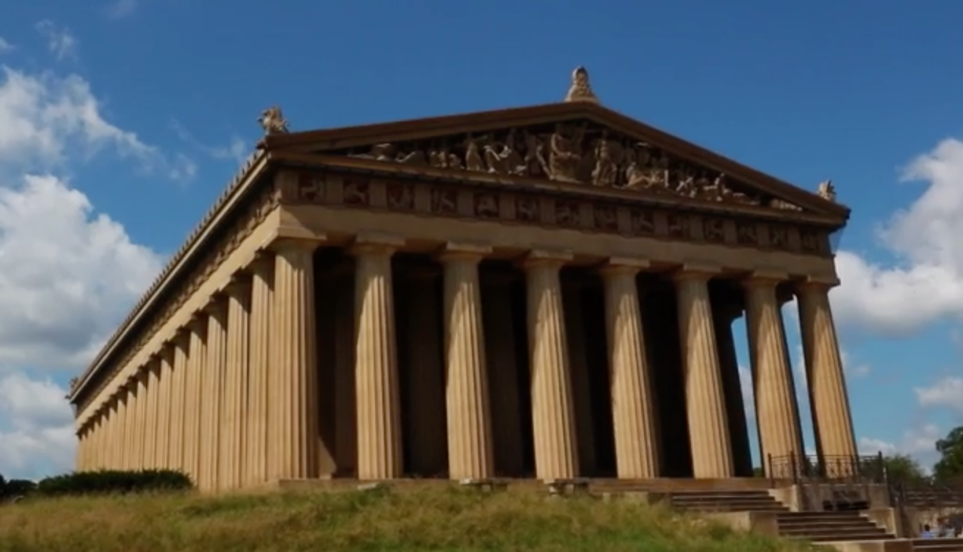 Greek Parthenon Life-Size Replica Is in Nashville, Tennessee
