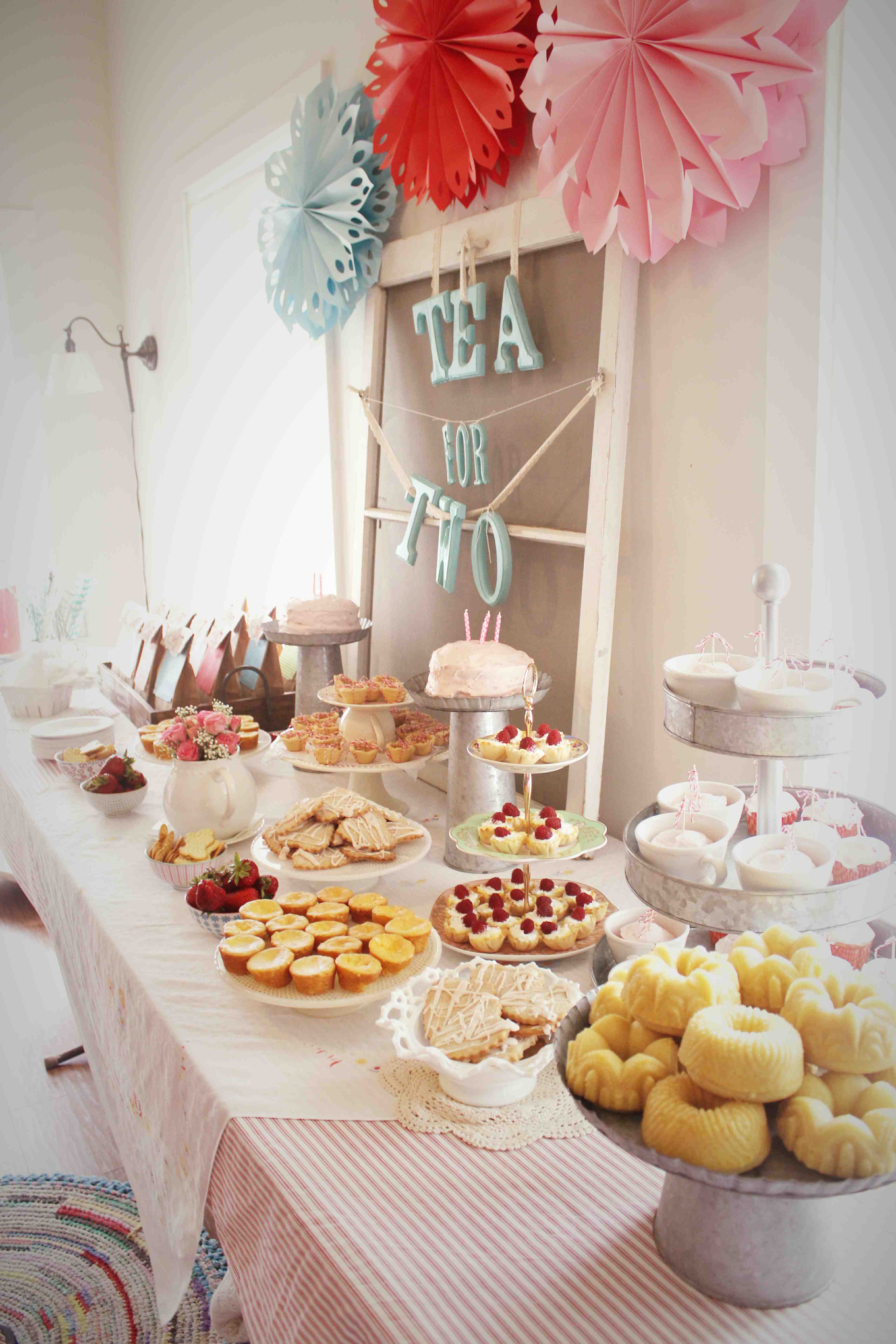 A “Tea For Two” Birthday Party |