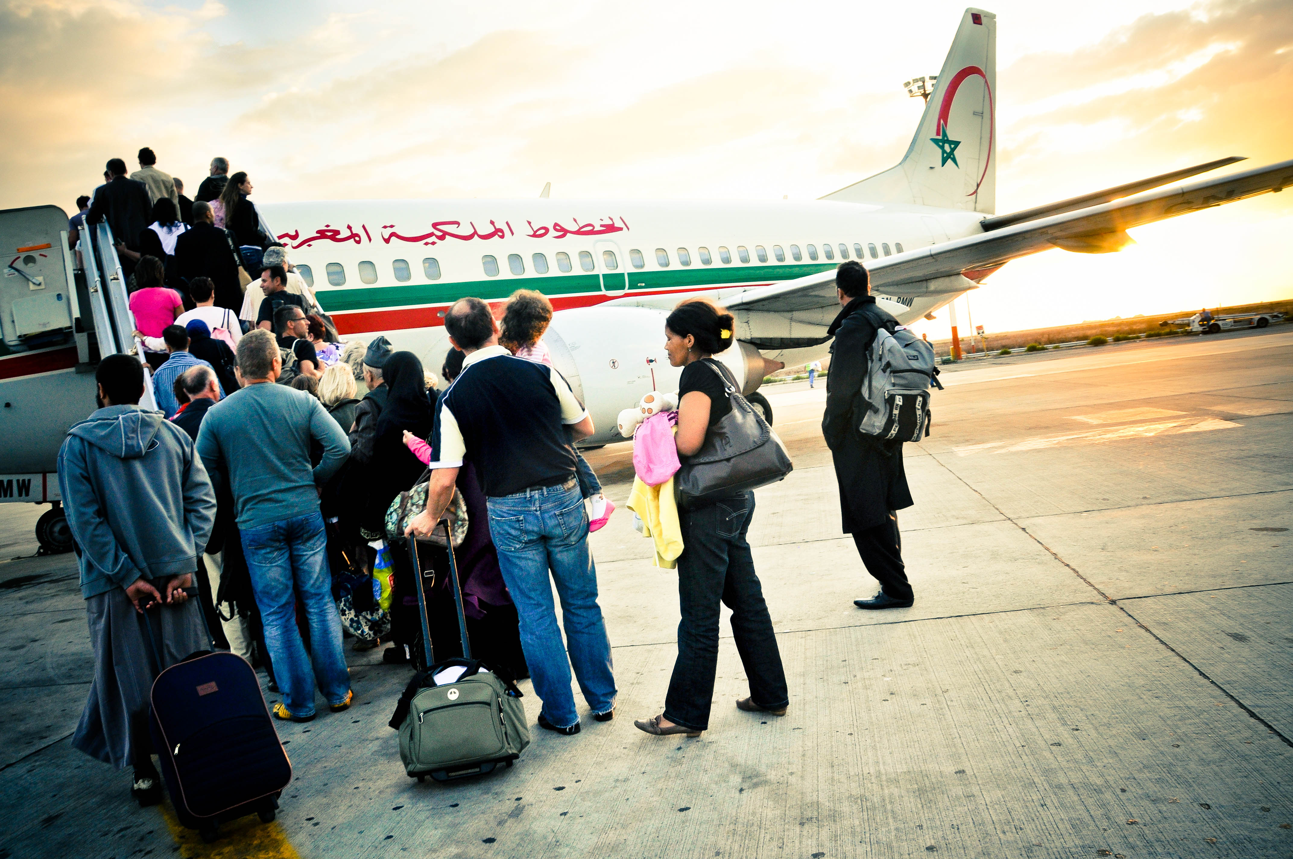 Passenger boarding plane, Aircraft, Morocco, Vacation, Traveling, HQ Photo