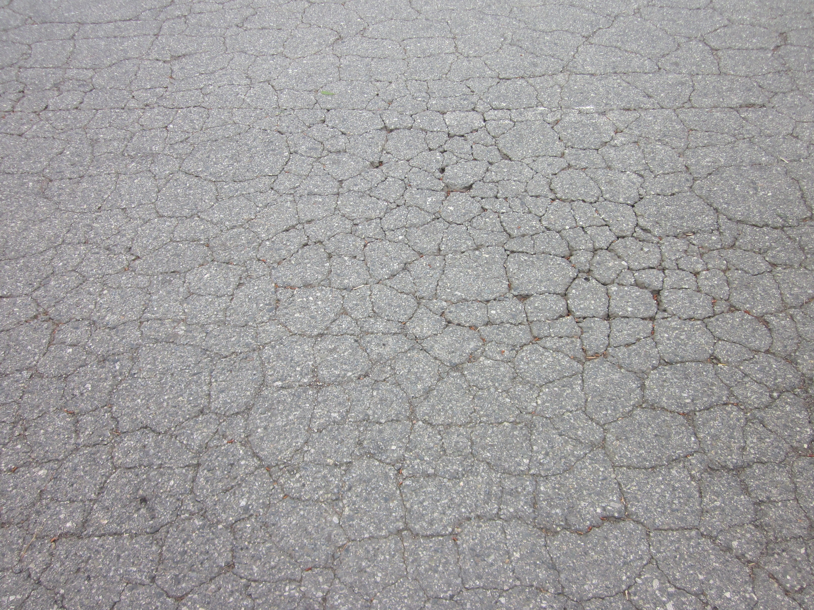 What Effect Does Cold Weather Have on Pavement? - Driveway Paving NJ ...