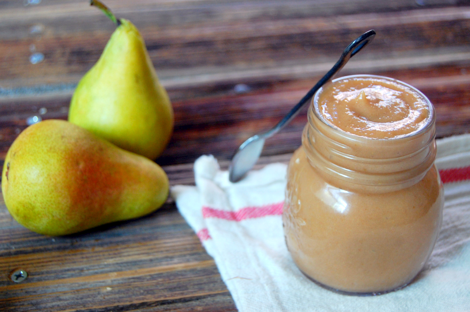 Slow Cooker Spiced Pear Butter |