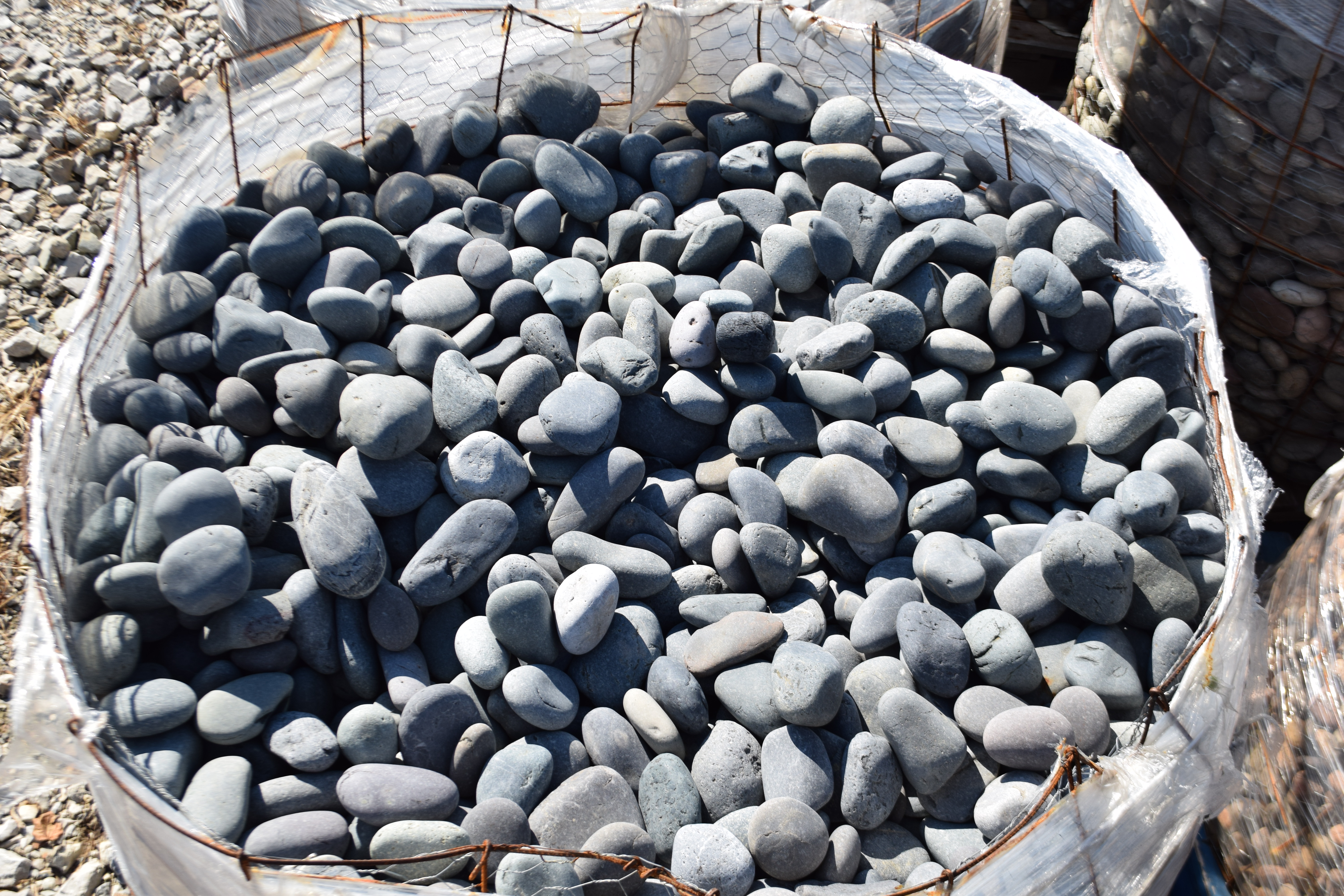 Mexican Beach Pebbles | Indianapolis Decorative Rock