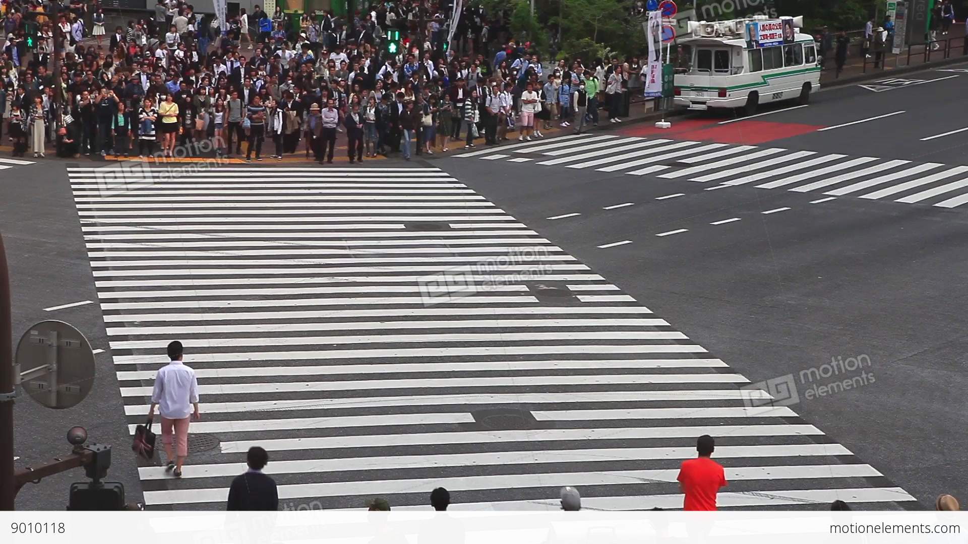 Tokyo, Japan - Shibuya Pedestrian Crossing Also Known As Shibuya ...