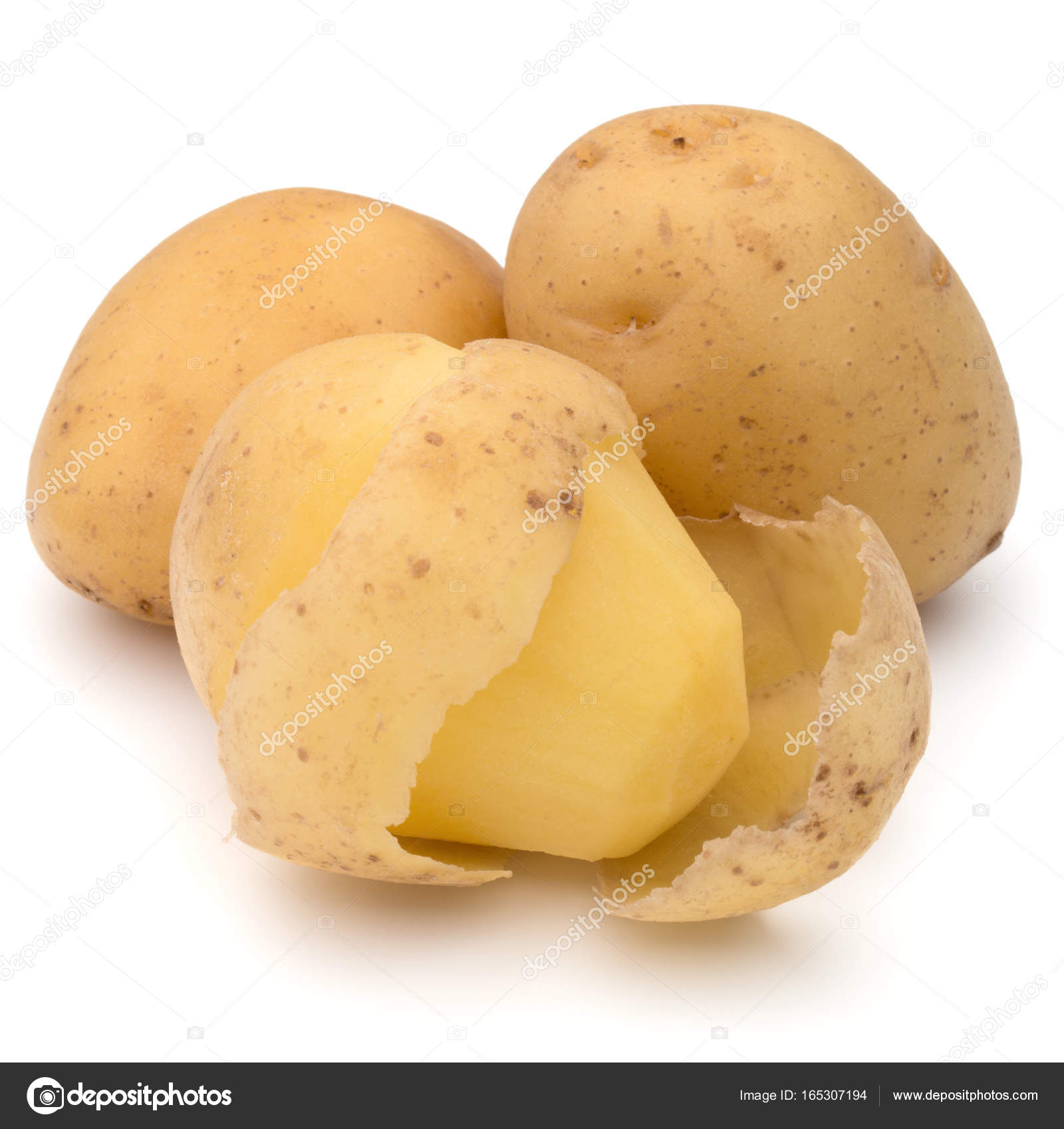peeled potato tuber with peel spiral — Stock Photo © natika #165307194