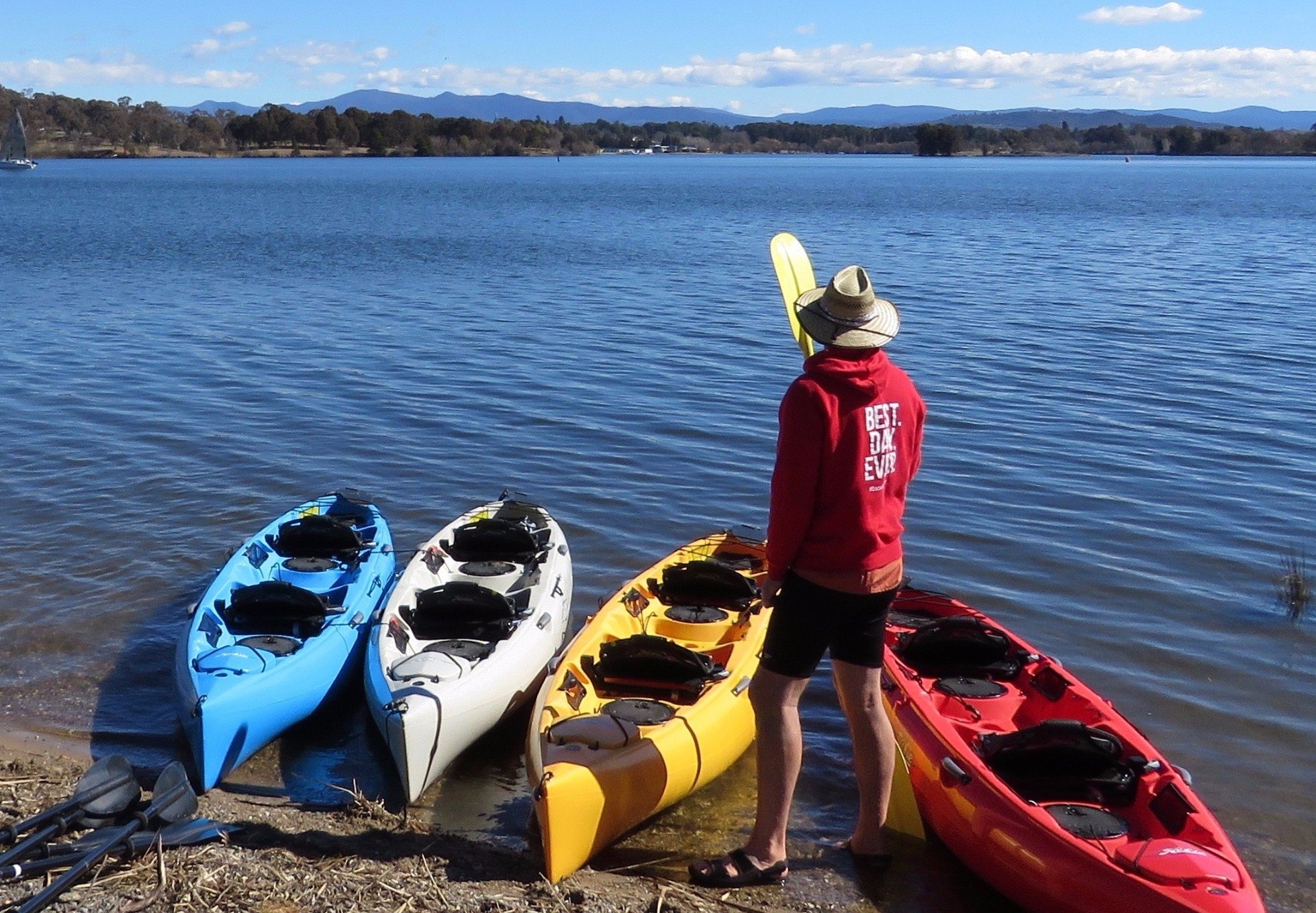 Create Your Own Canberra Pedal Kayak Cruise | Urban Adventures