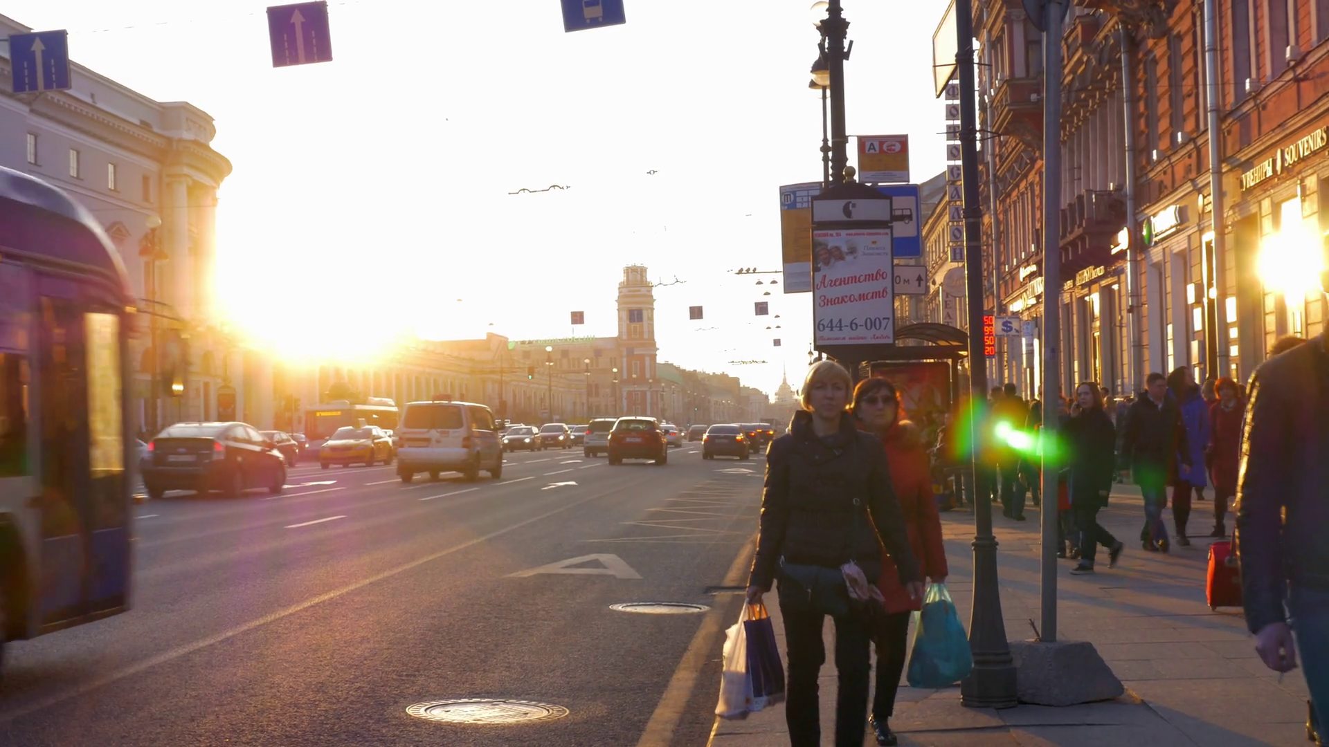 SAINT-PETERSBURG, RUSSIA - MARCH 26, 2016: At sunset on sidewalk ...