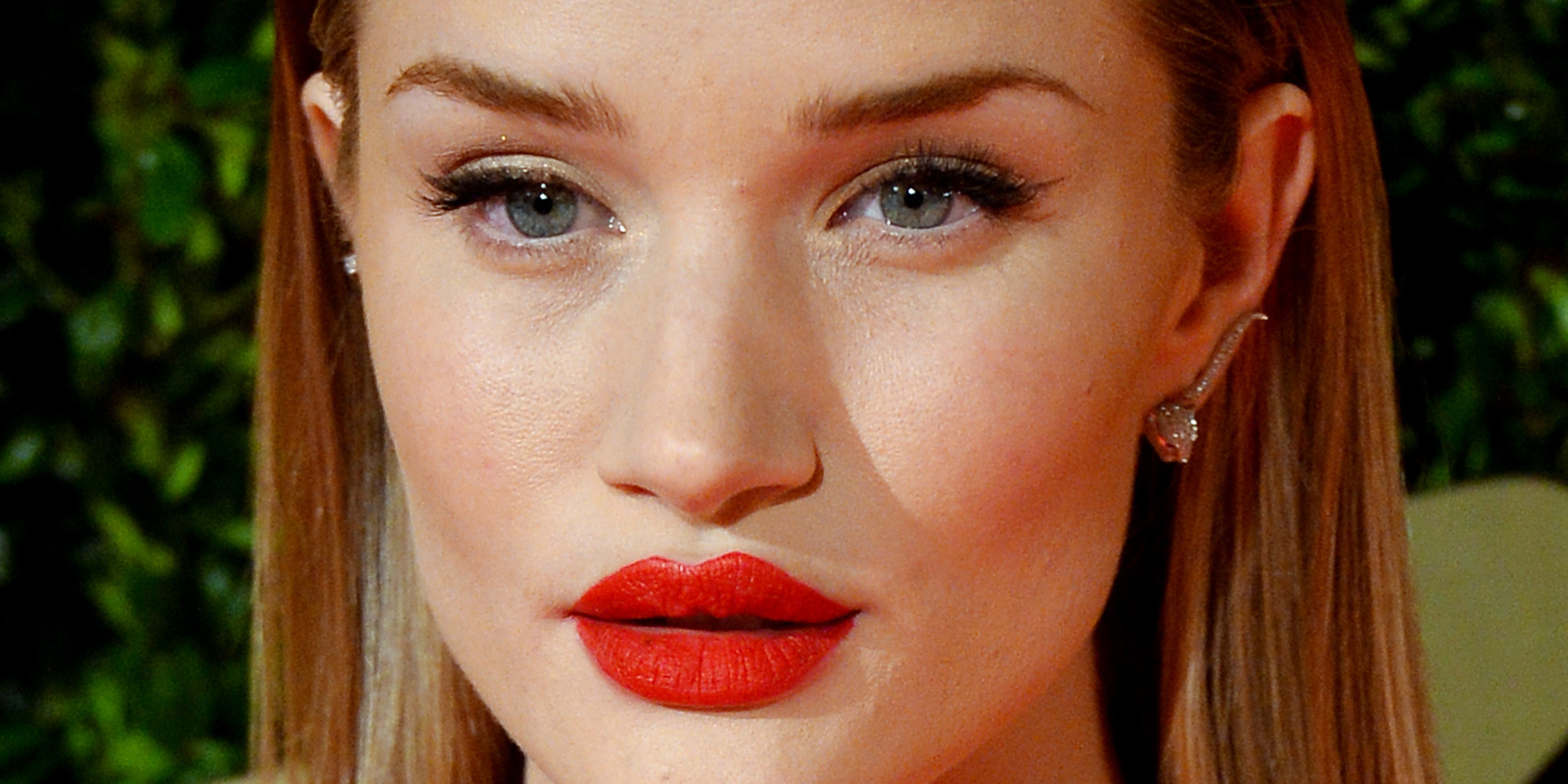 It's All About Red Lipstick On This Week's Best & Worst Beauty List ...