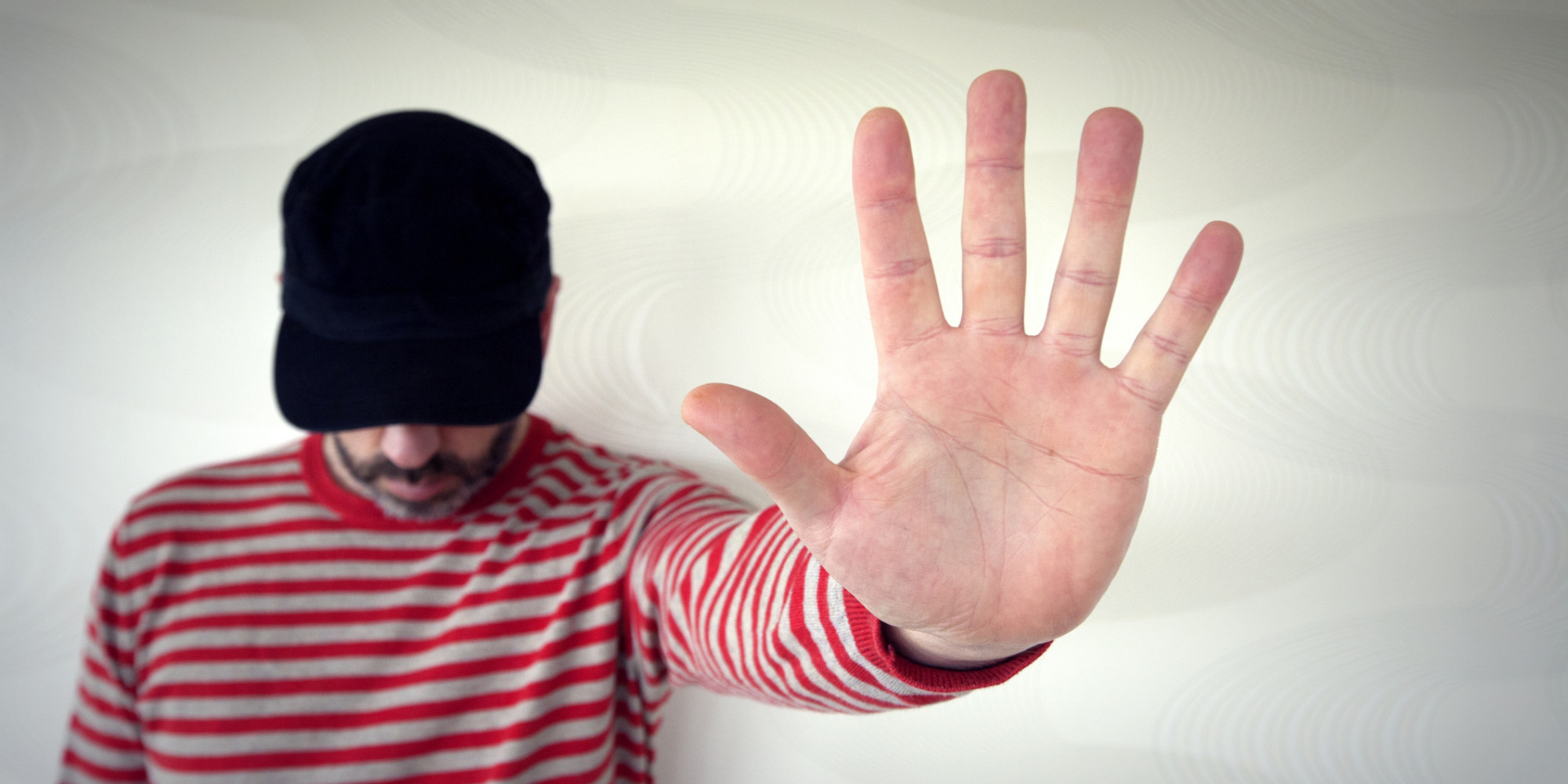 What A Man's Hands Say About How He Treats Women | HuffPost