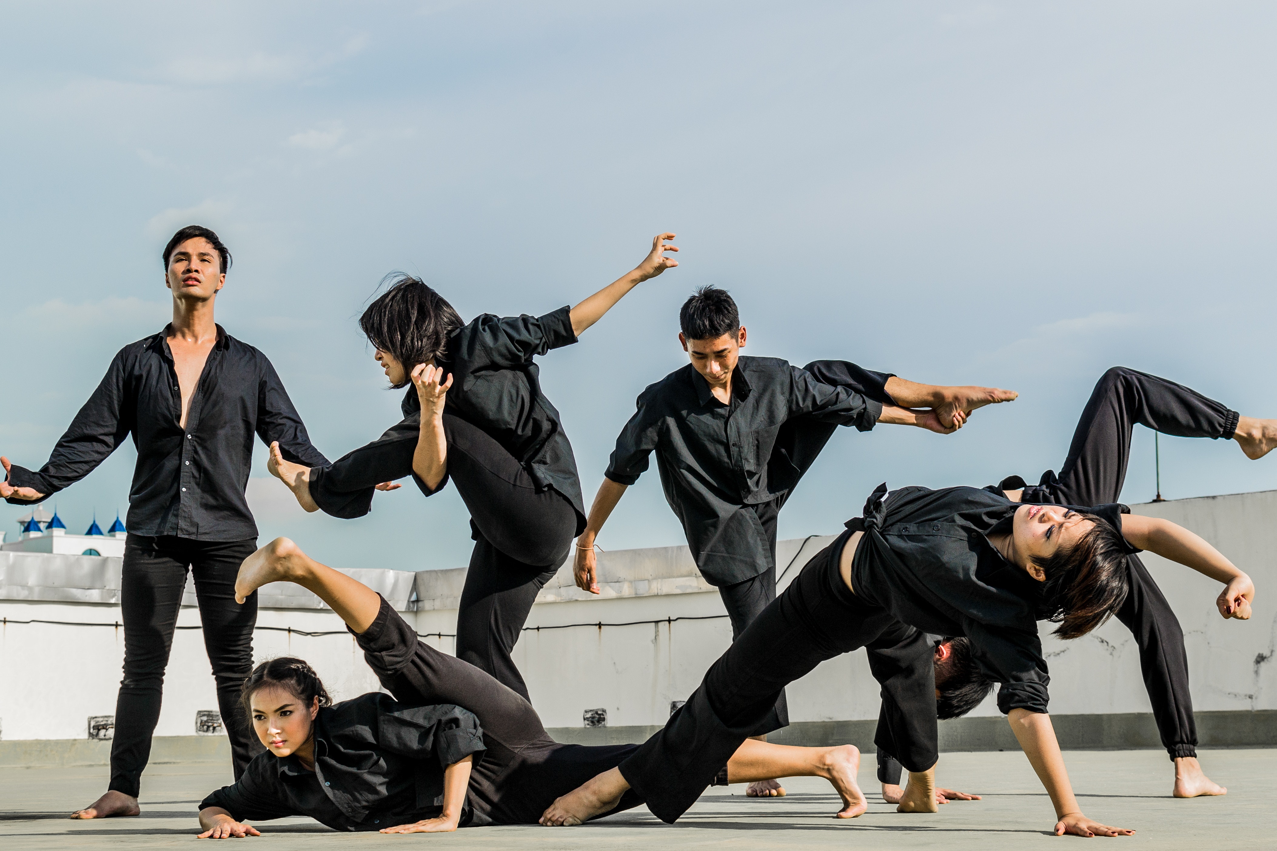 Persons in Black Shirt and Pants, Action, Outdoors, Outfit, Performance, HQ Photo