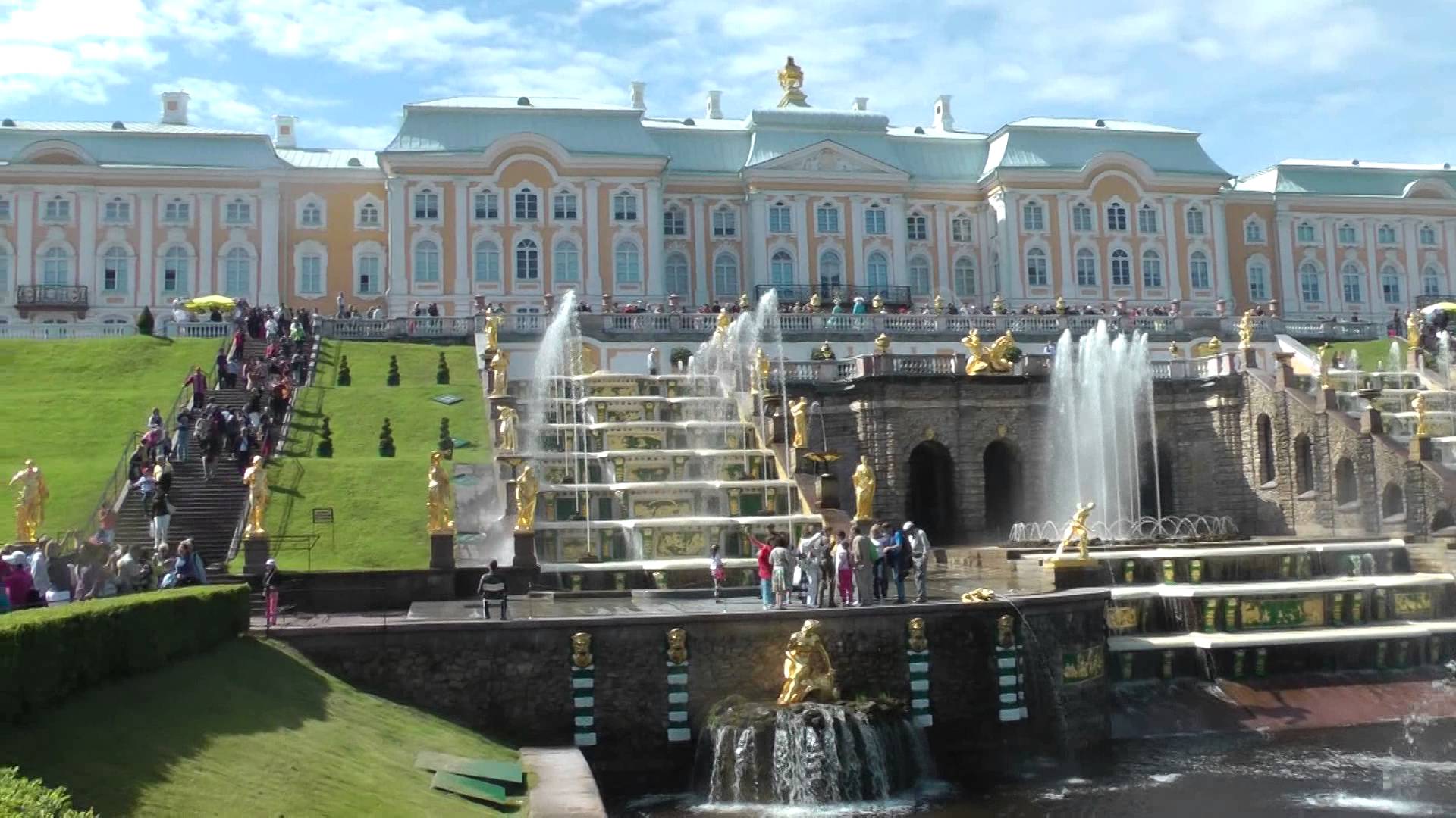 Fountains in Front of Peterhof palace in Saint Petersburg, Russia ...
