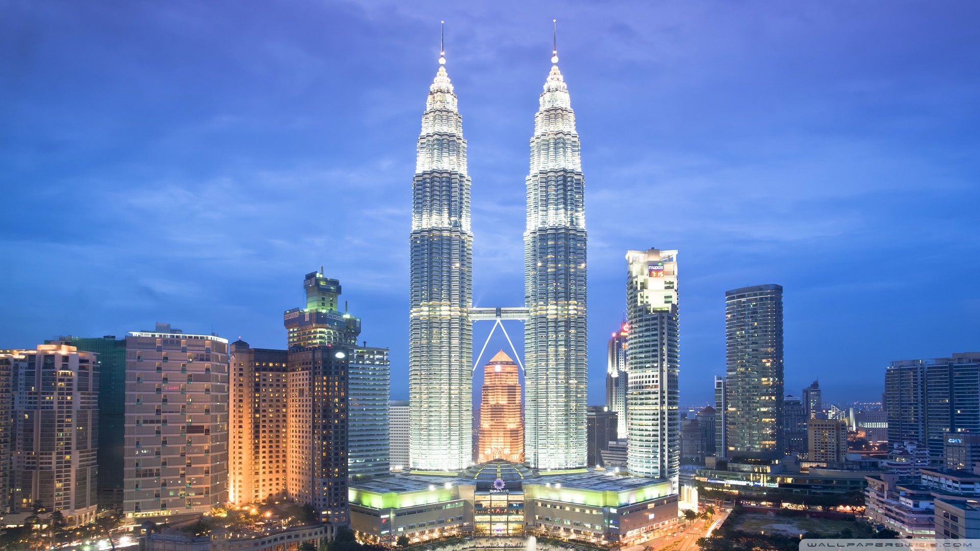 Petronas Towers, Kuala Lumpur, Malaysia ❤ 4K HD Desktop Wallpaper ...