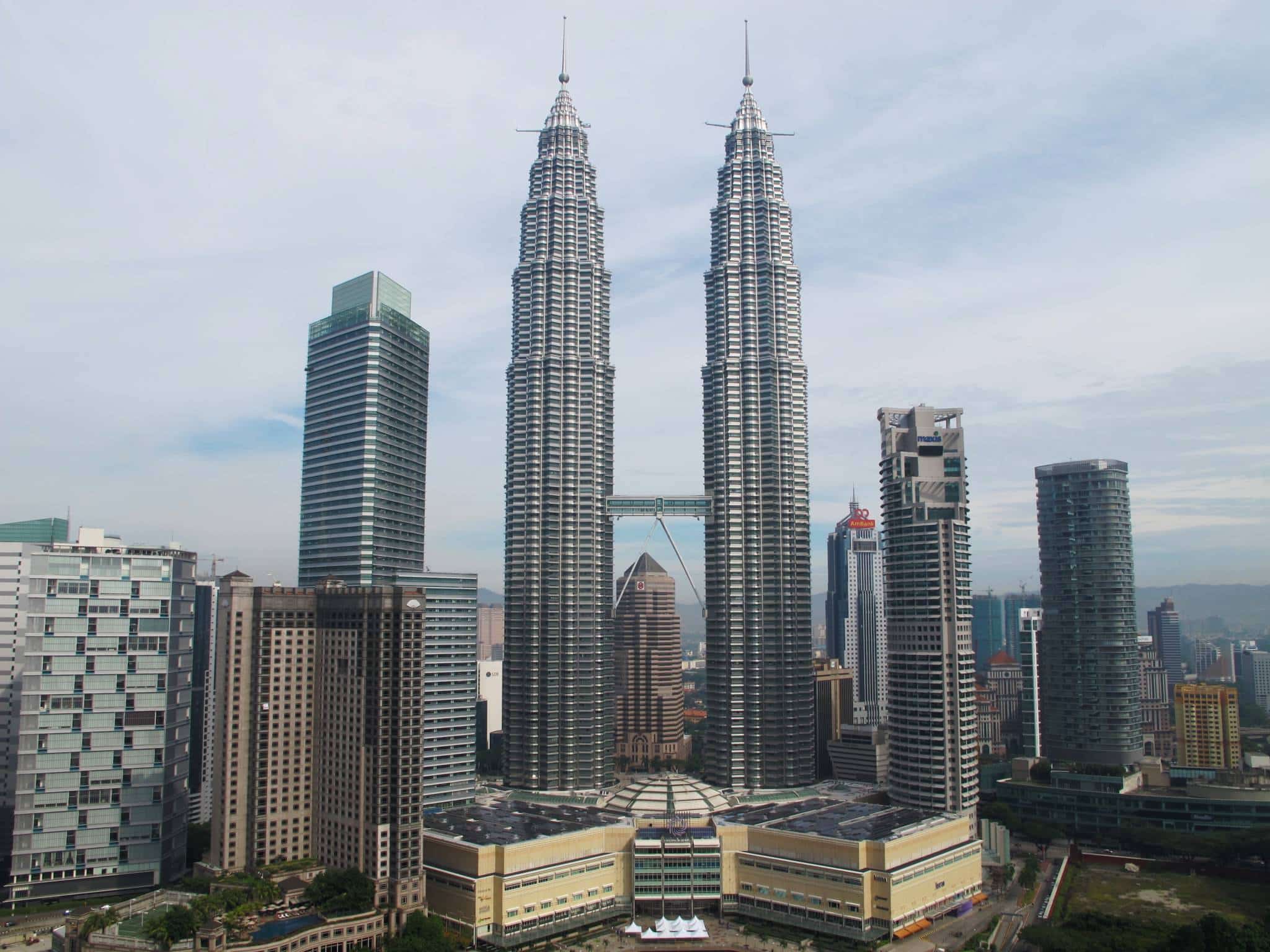 Petronas Twin Towers Time to Witness Some Architectural Beauties ...