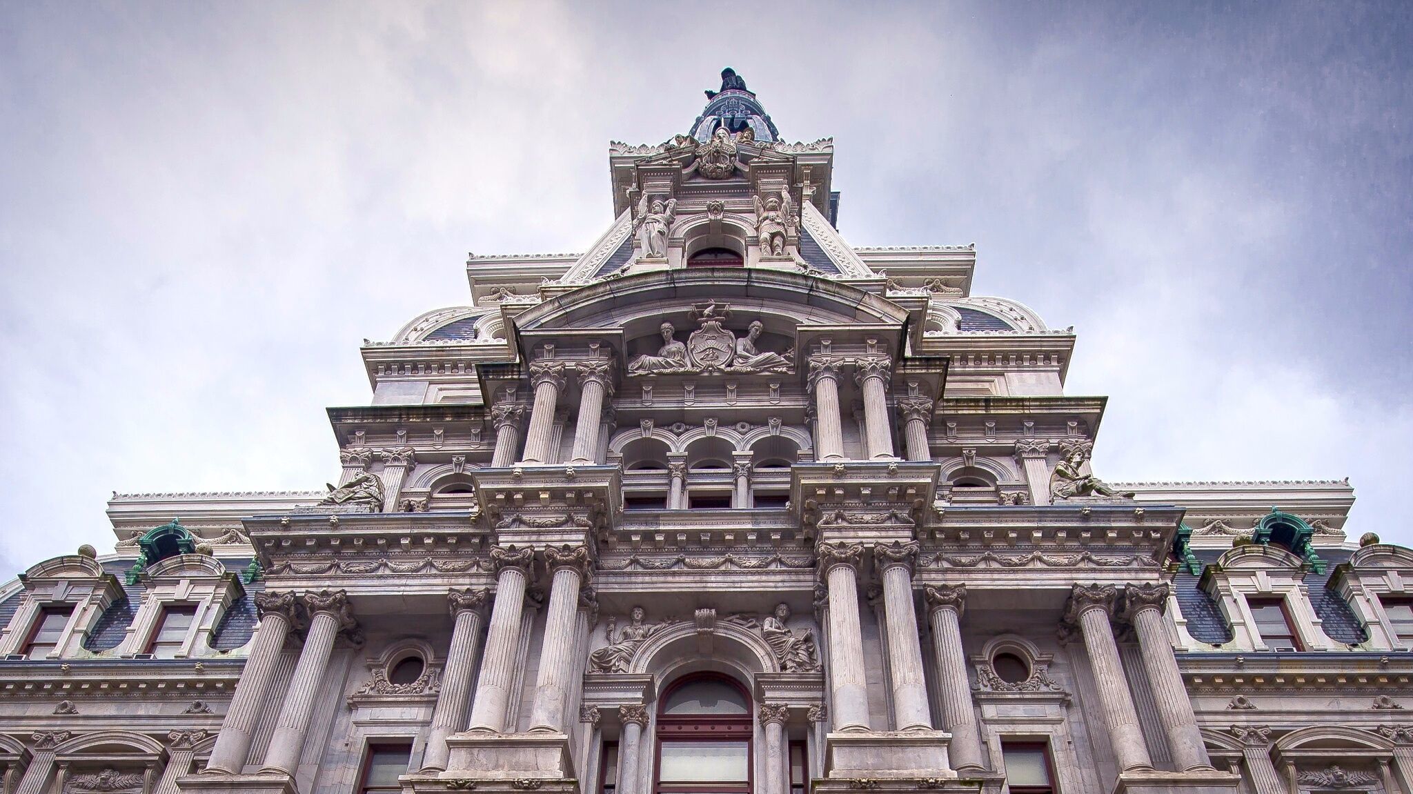 Man posts video of climbing Philadelphia City Hall tower - The ...