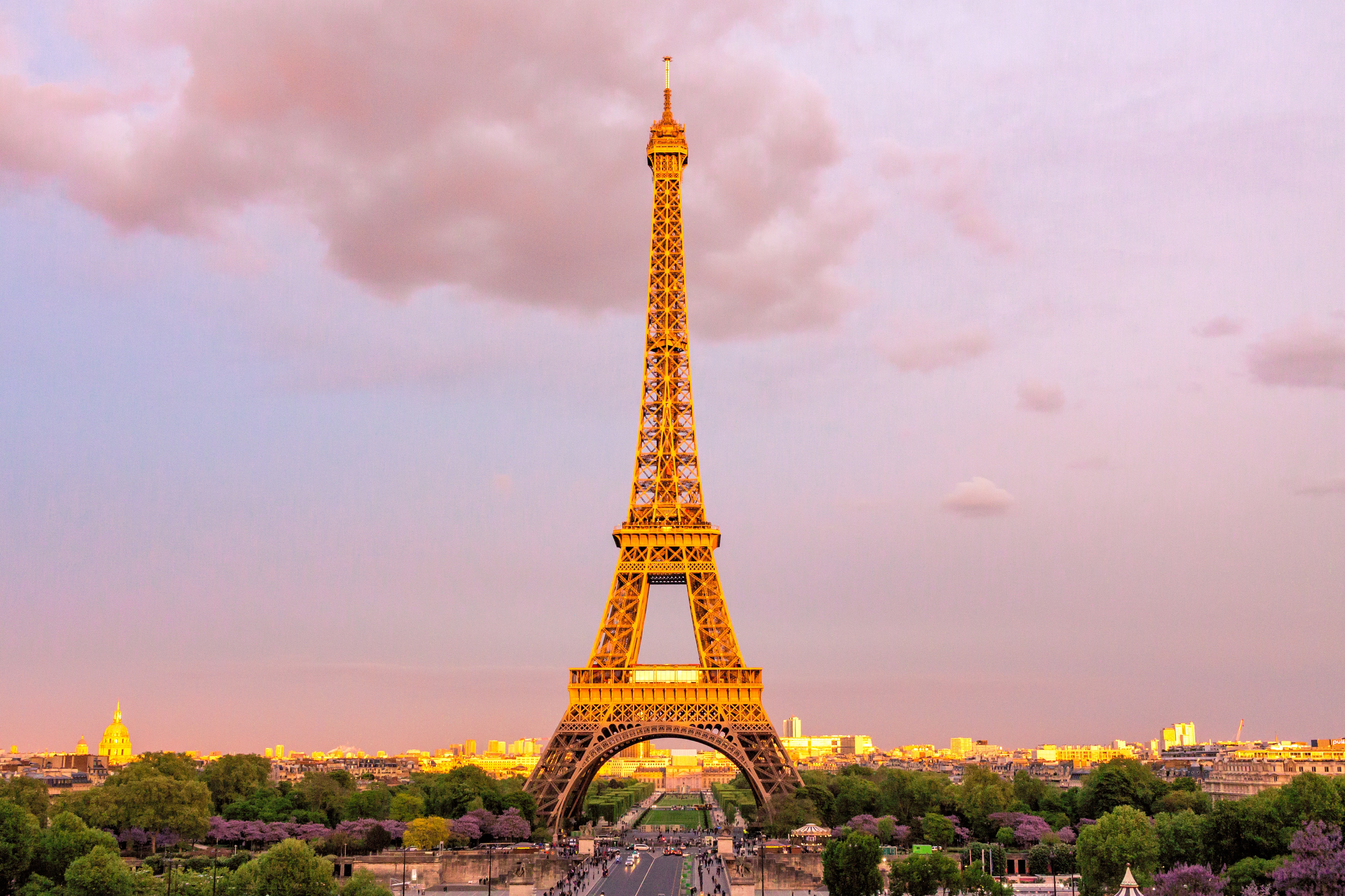 Эйфелева башня. Париж. Ф