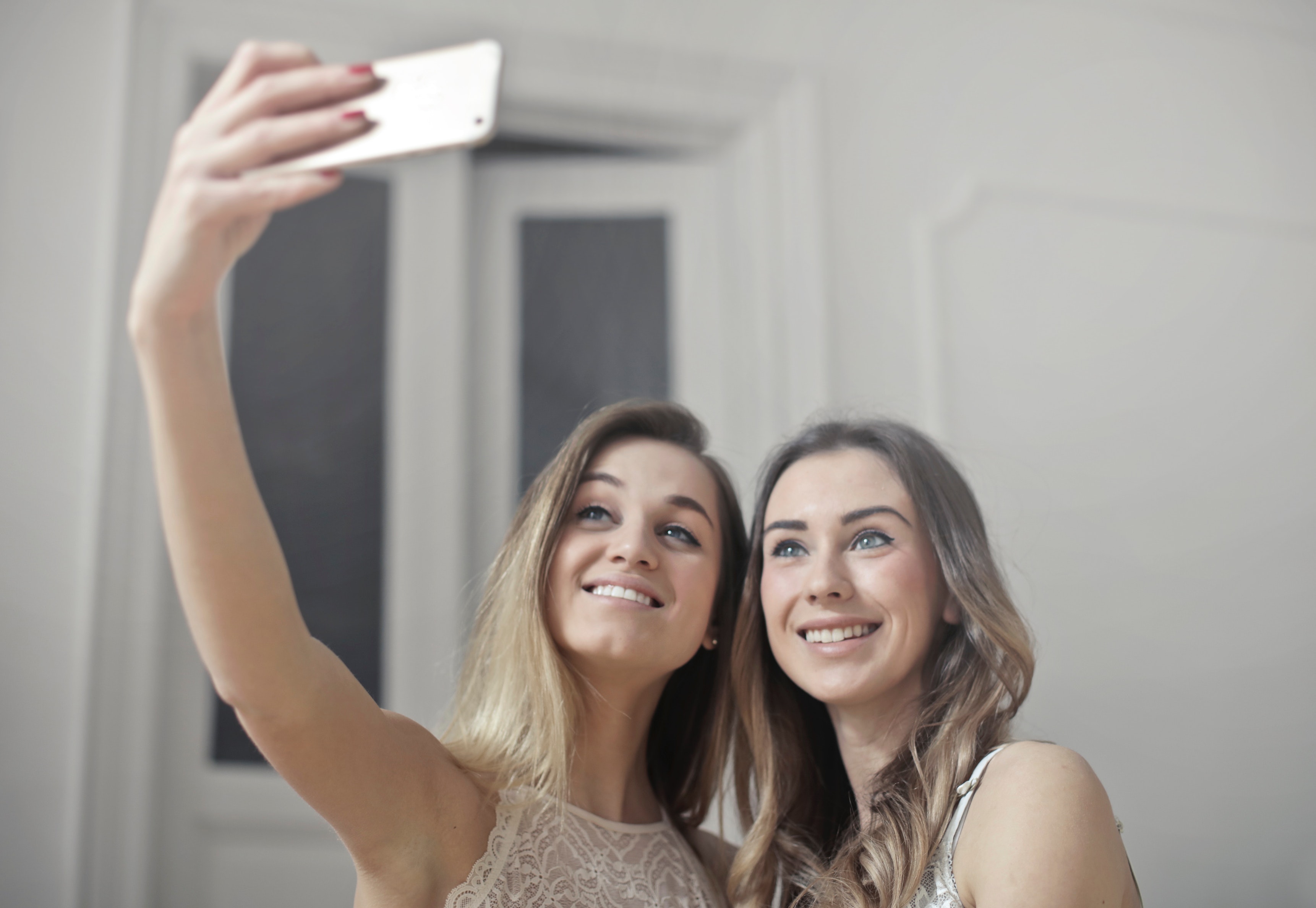 Photo of Women Taking Picture, Adolescent, Selfie, Mobile phone, People, HQ Photo